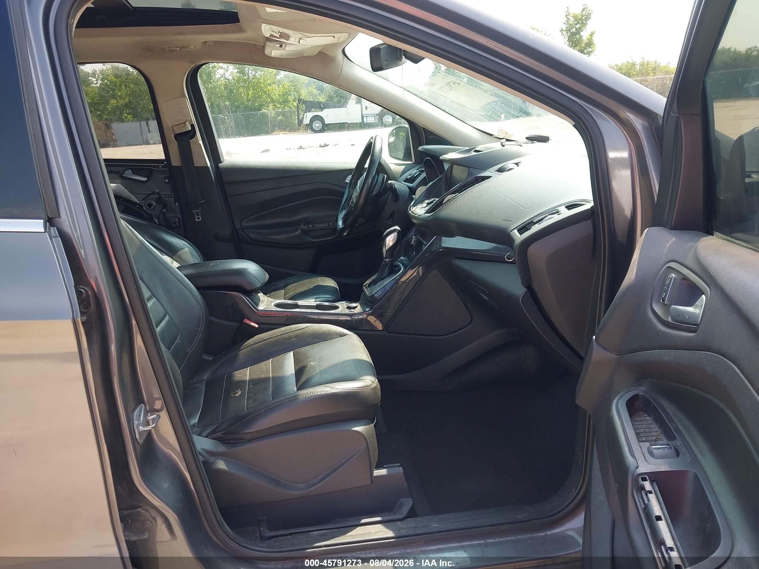 2014 Ford Escape Titanium Gray vin: 1FMCU0J91EUA40128