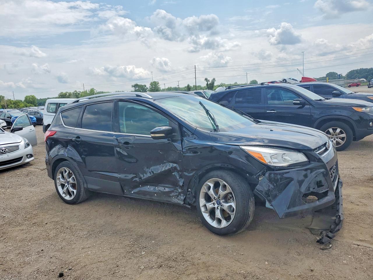 2014 Ford Escape Titanium Черный vin: 1FMCU0J91EUA53008