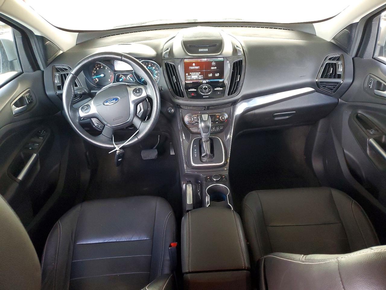 2014 Ford Escape Titanium Silver vin: 1FMCU0J91EUA77938