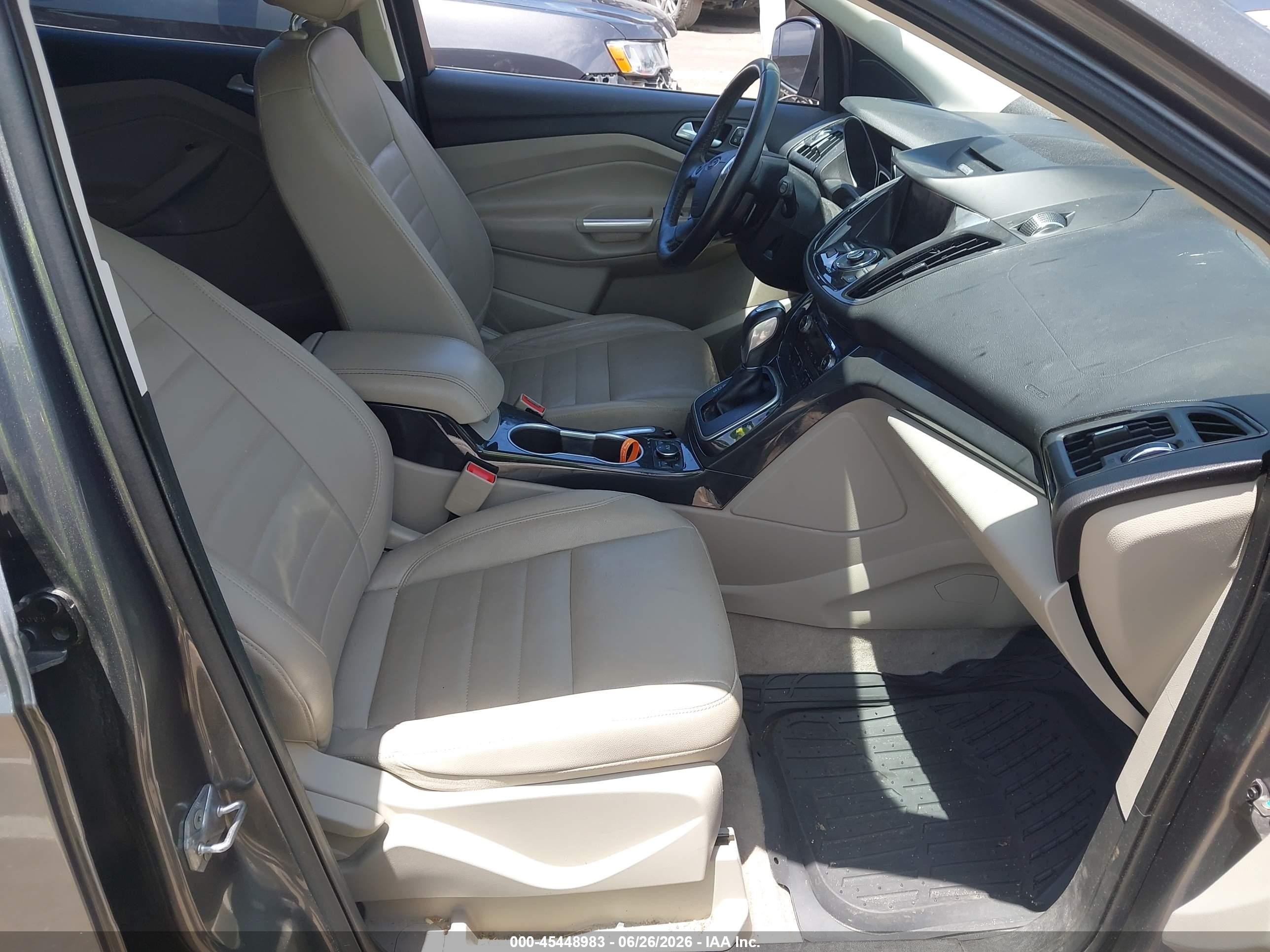 2014 Ford Escape Titanium Gray vin: 1FMCU0J91EUB39225