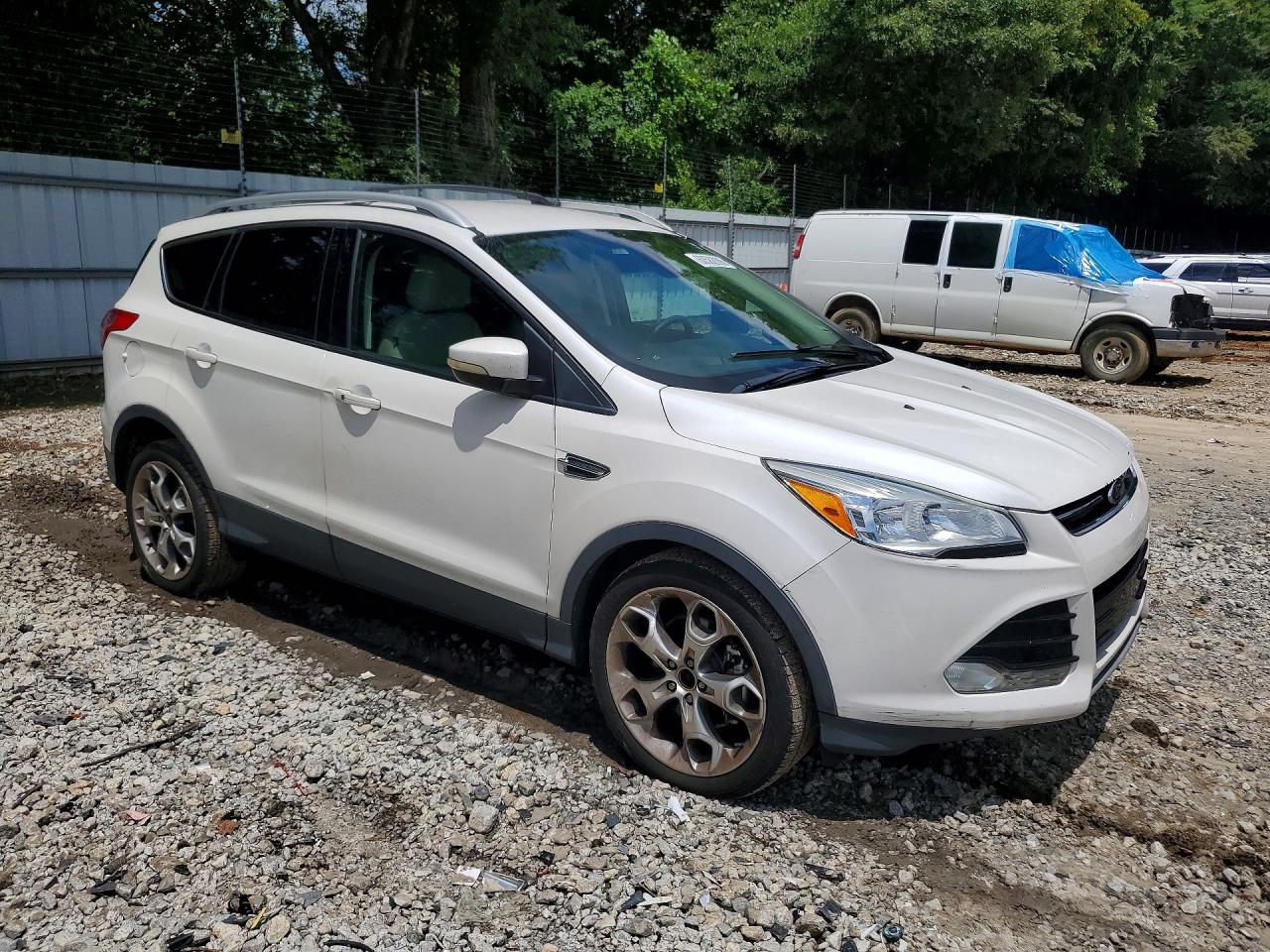 2014 Ford Escape Titanium White vin: 1FMCU0J91EUE46782