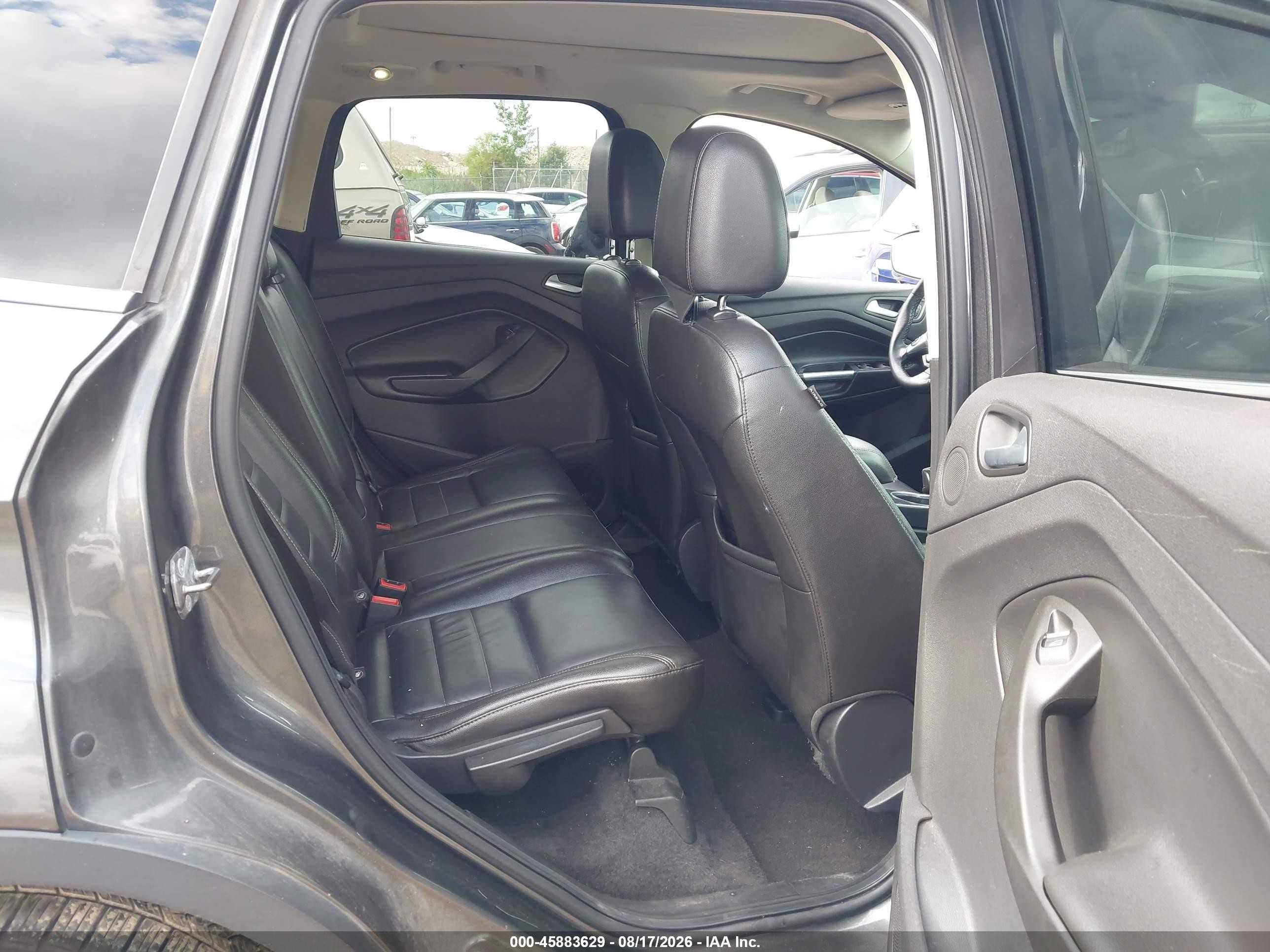 2015 Ford Escape Titanium Gray vin: 1FMCU0J91FUB93108