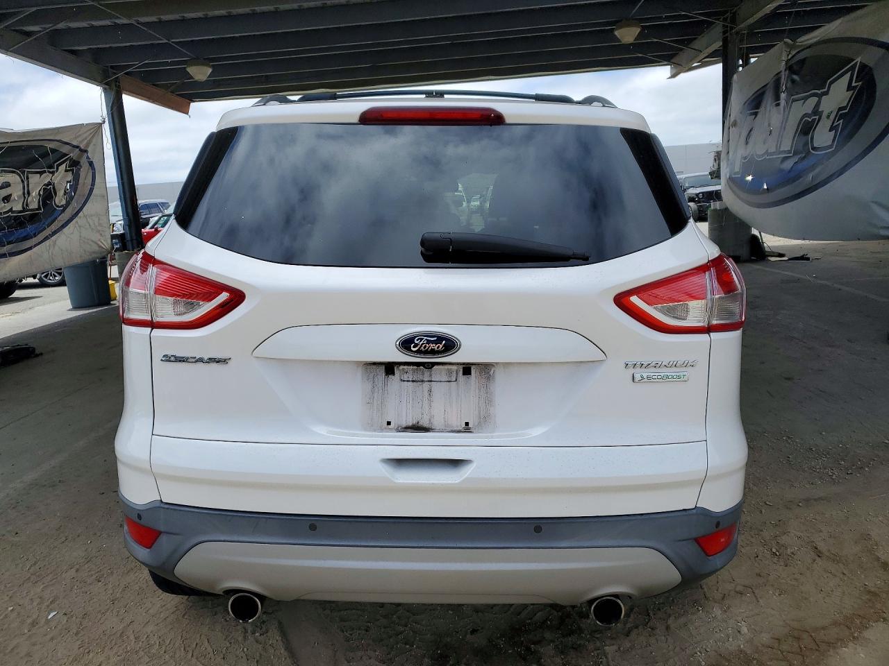 2013 Ford Escape Titanium White vin: 1FMCU0J92DUB15465