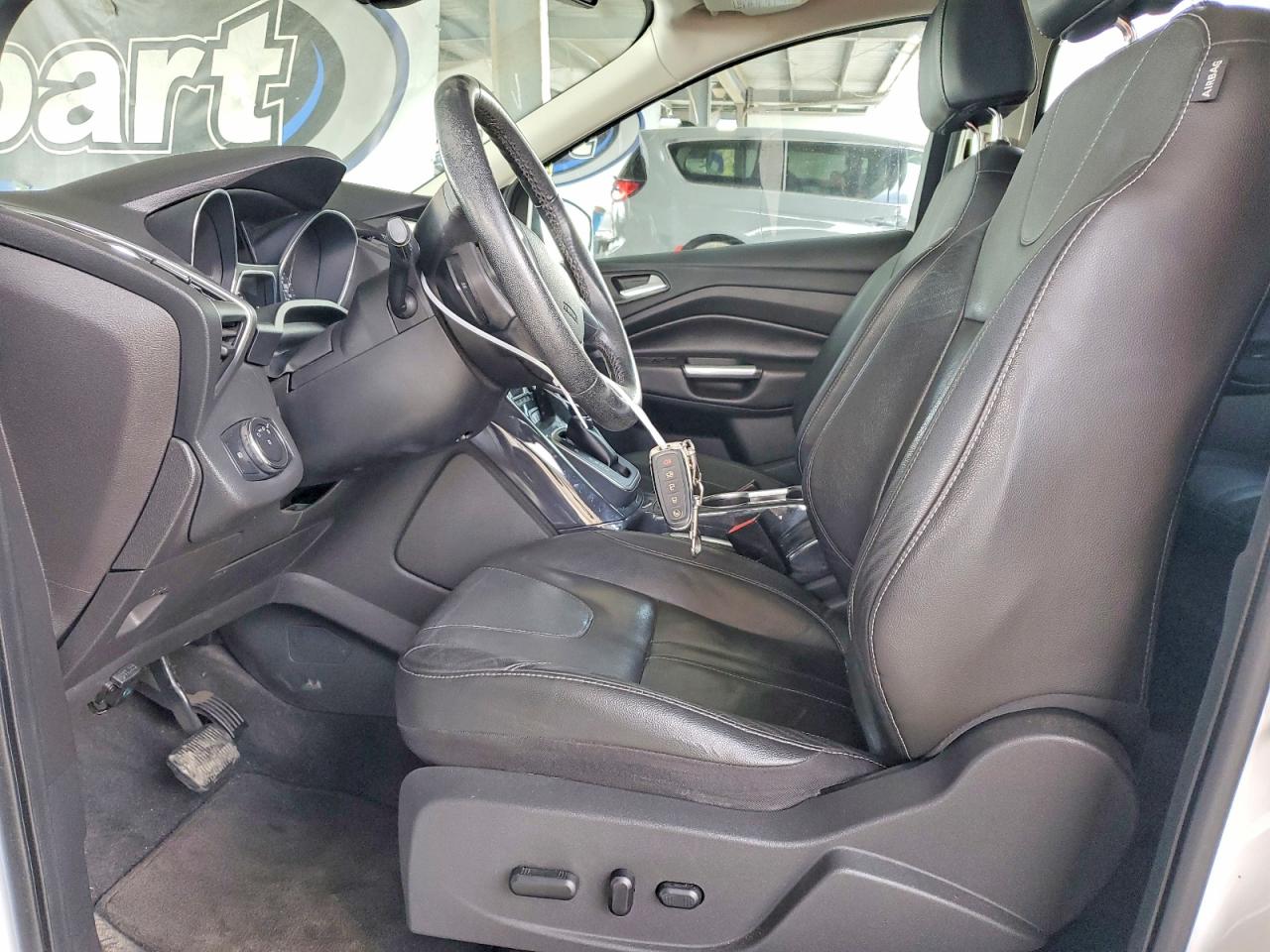 2013 Ford Escape Titanium White vin: 1FMCU0J92DUB15465