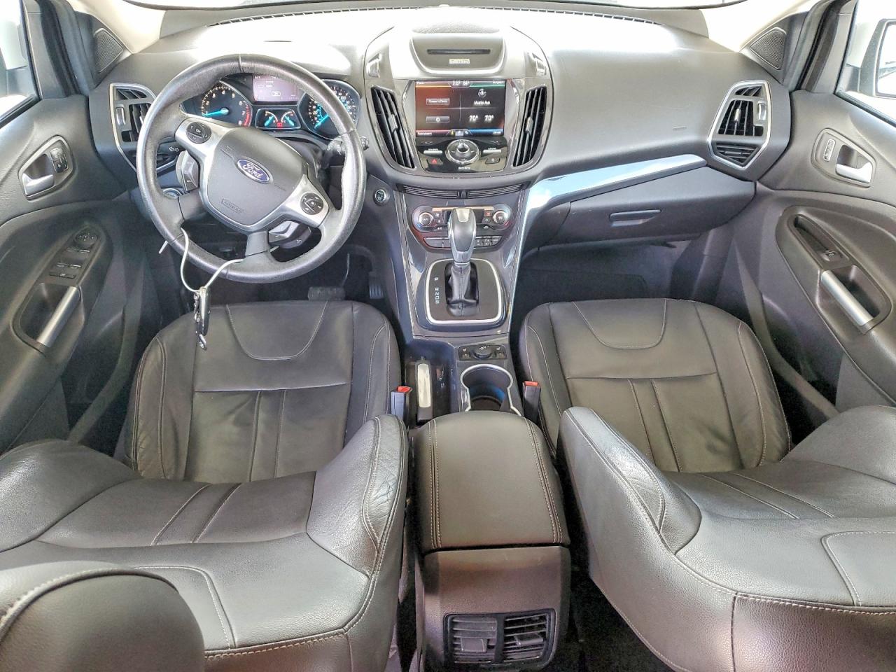 2013 Ford Escape Titanium White vin: 1FMCU0J92DUB15465