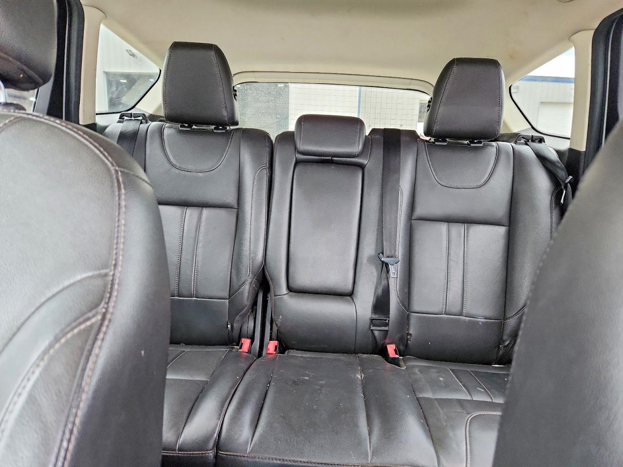 2013 Ford Escape Titanium Silver vin: 1FMCU0J92DUC14352