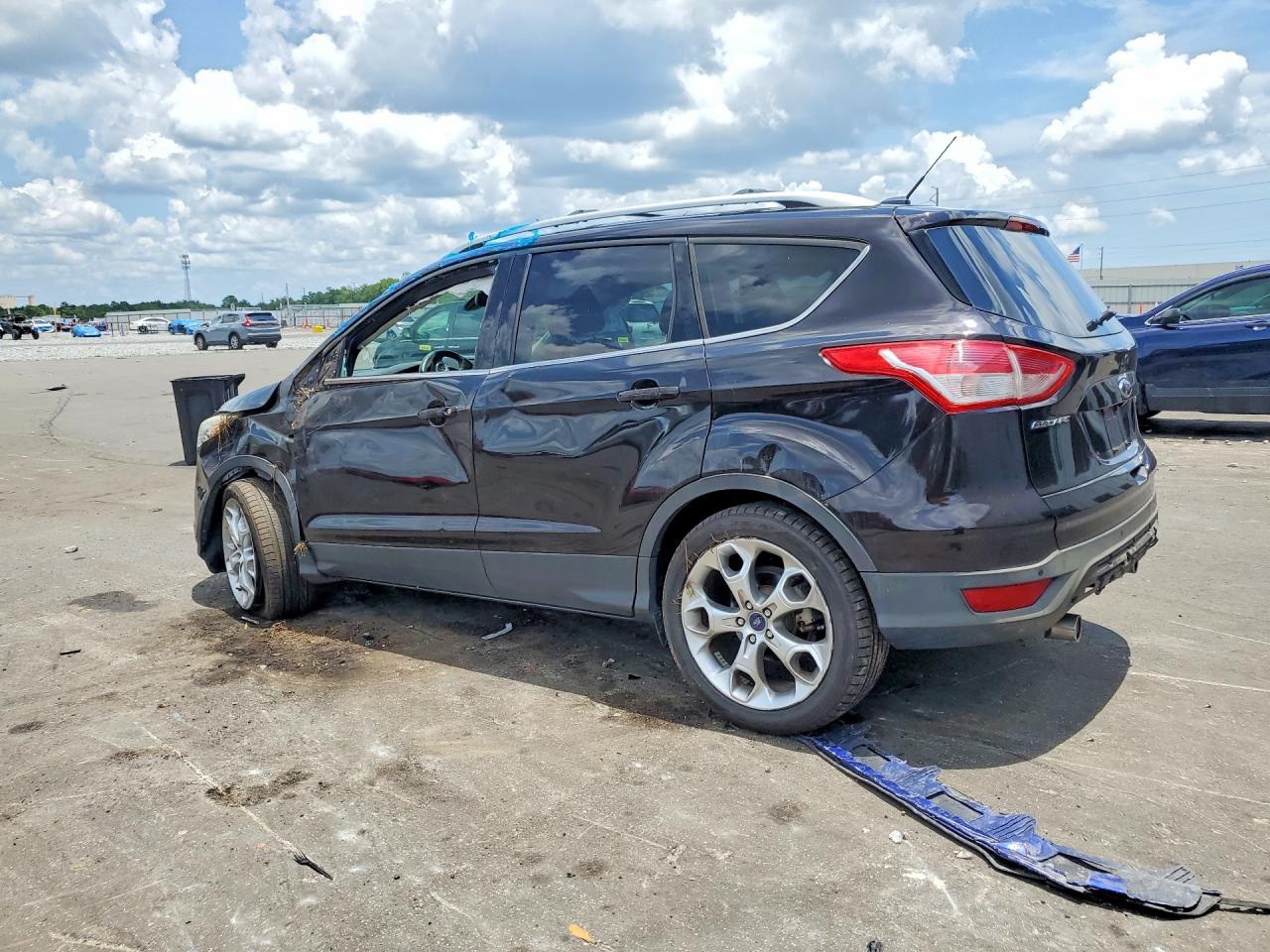 2013 Ford Escape Titanium Черный vin: 1FMCU0J92DUD22423