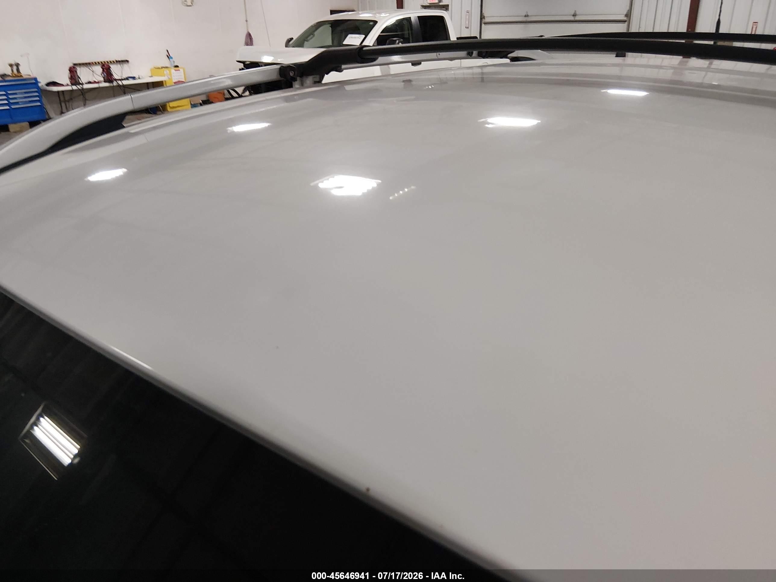 2013 Ford Escape Titanium White vin: 1FMCU0J92DUD37861