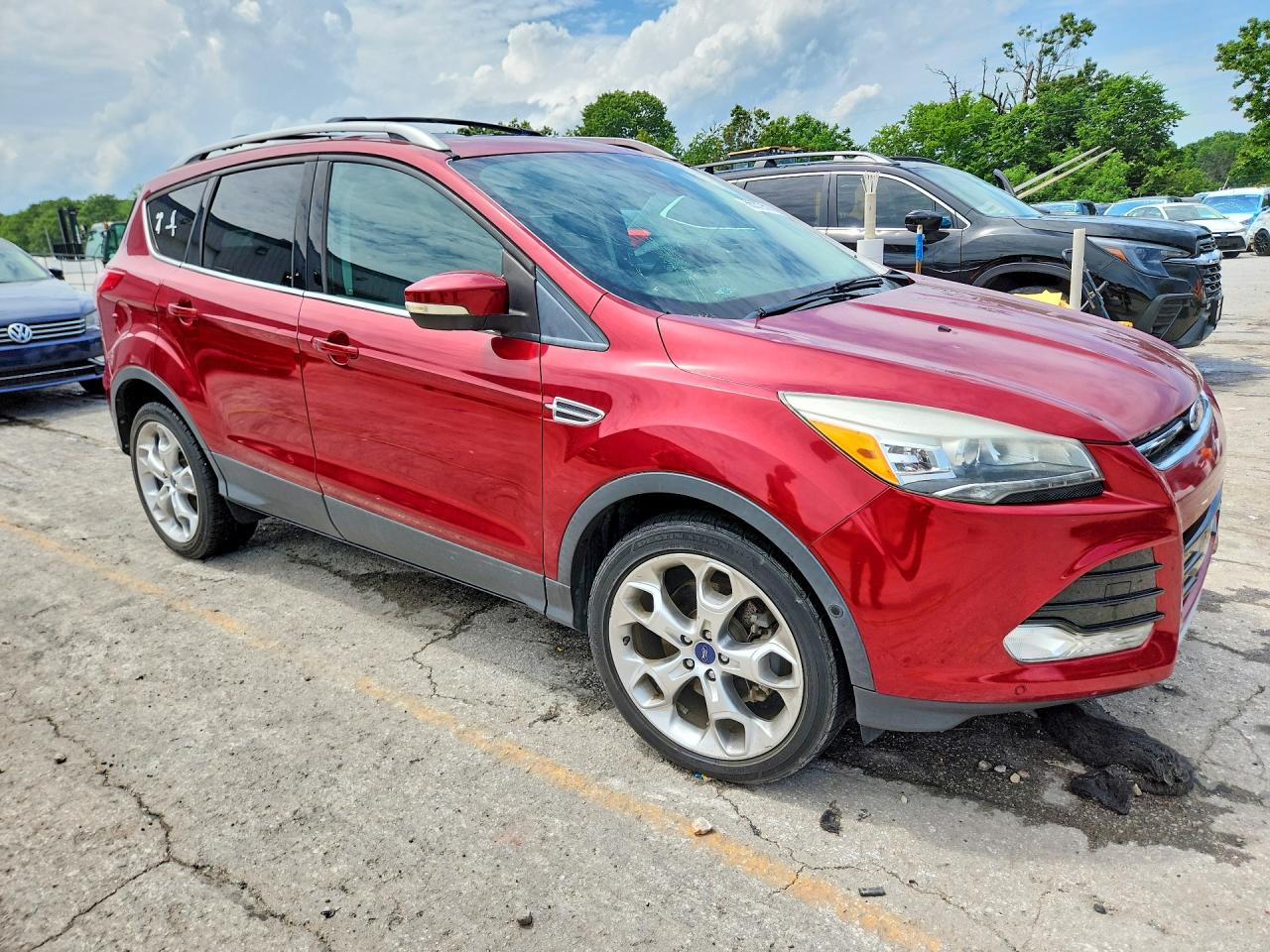 2013 Ford Escape Red vin: 1FMCU0J92DUD68947