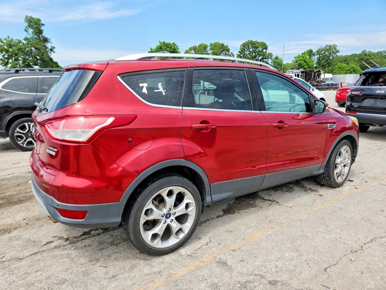 2013 Ford Escape Red vin: 1FMCU0J92DUD68947