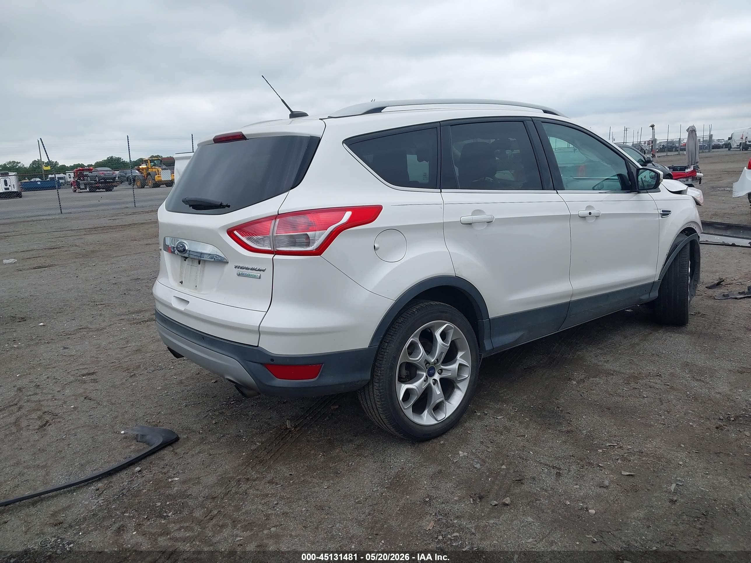 2014 Ford Escape Titanium White vin: 1FMCU0J92EUA89631
