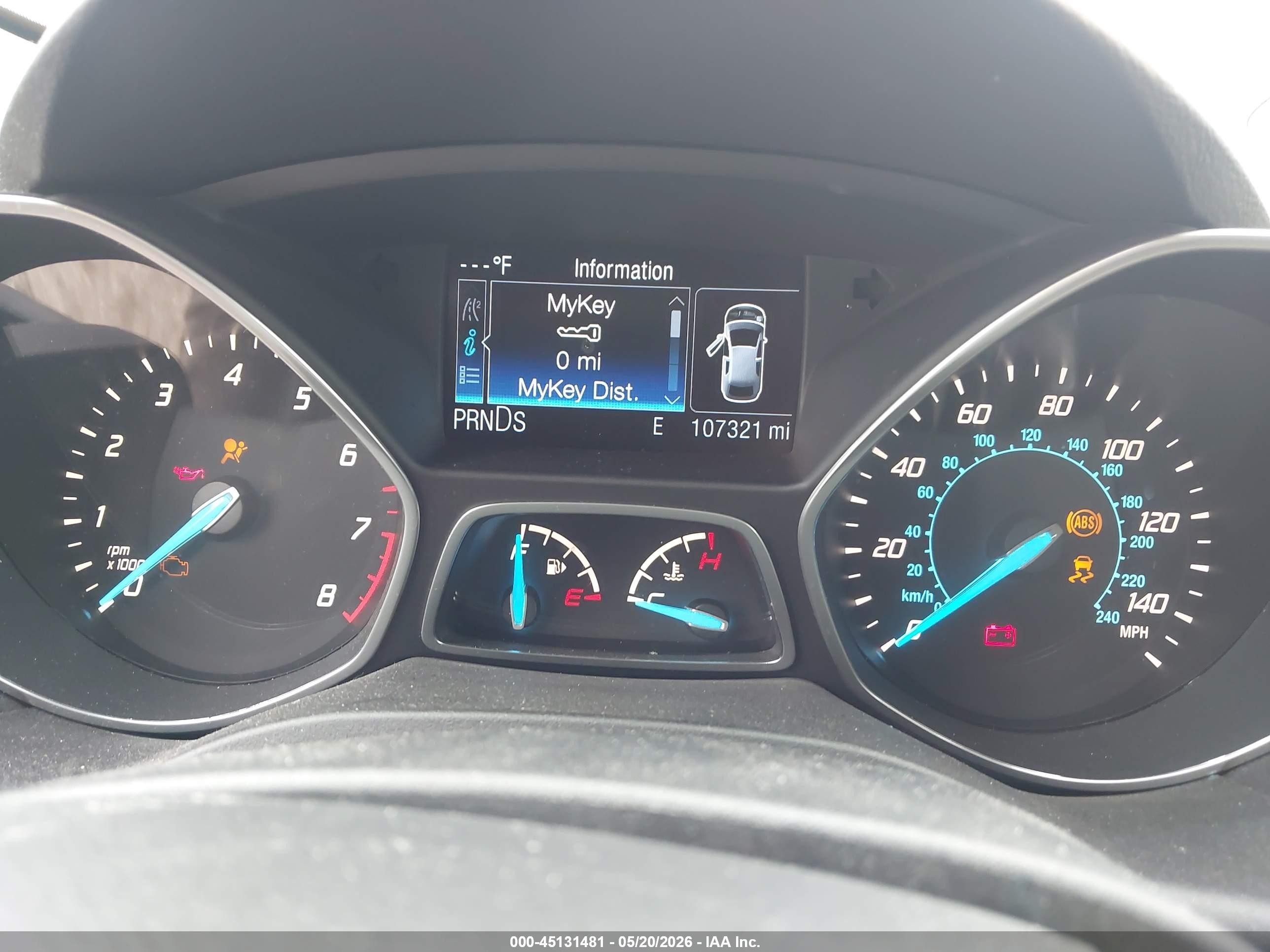2014 Ford Escape Titanium White vin: 1FMCU0J92EUA89631