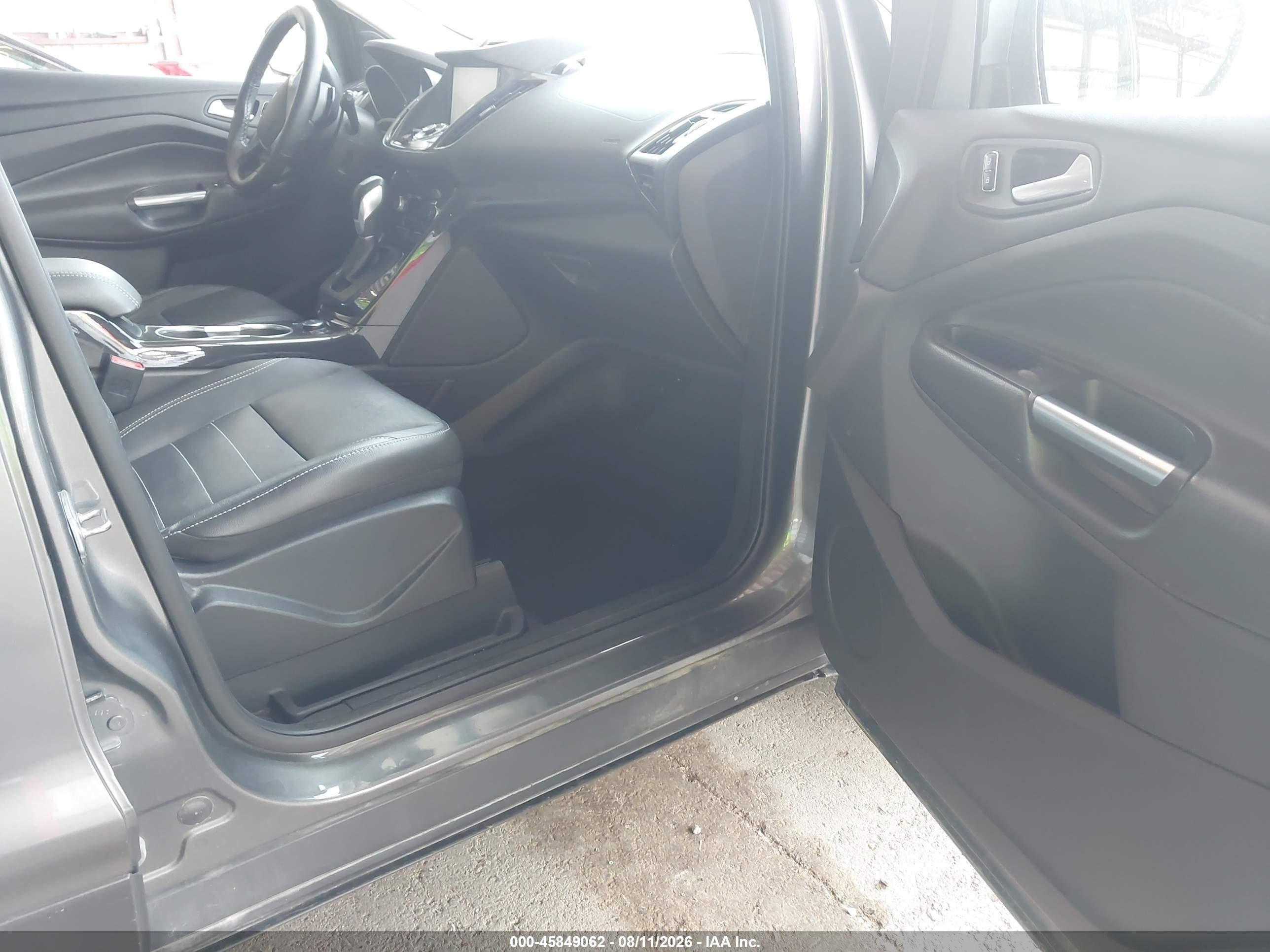 2014 Ford Escape Titanium Gray vin: 1FMCU0J92EUE52073