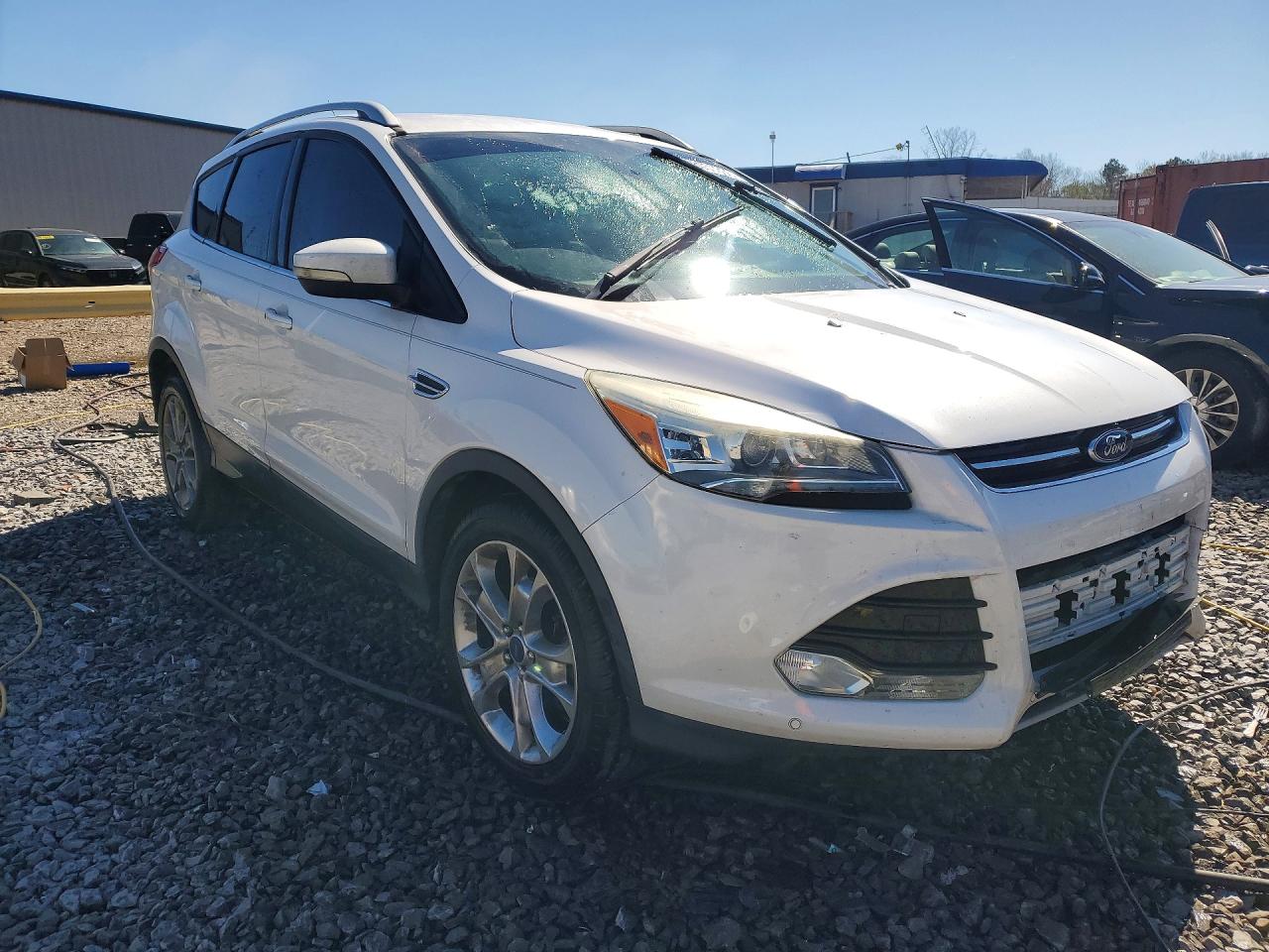2015 Ford Escape Titanium White vin: 1FMCU0J92FUB15968