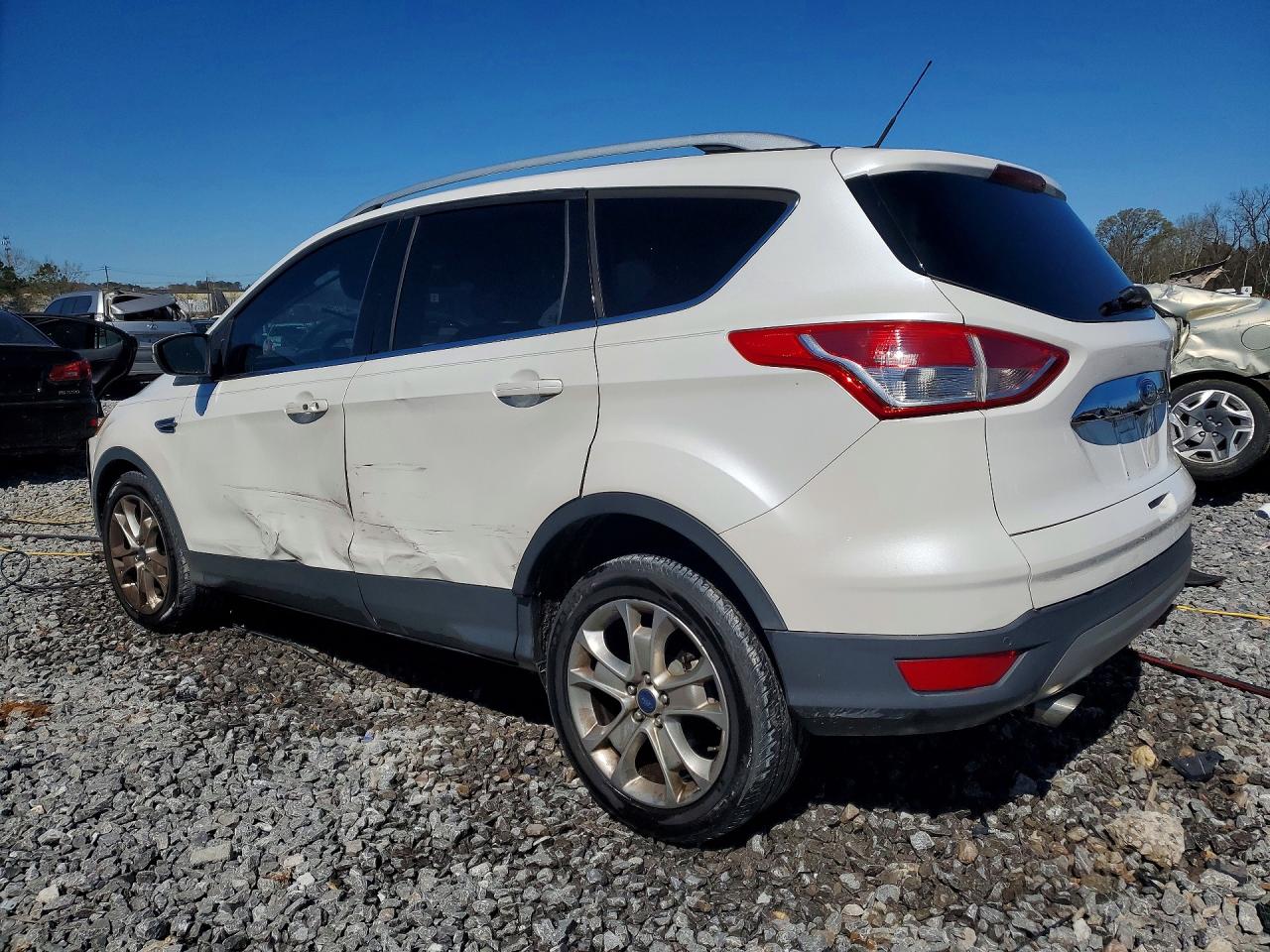 2015 Ford Escape Titanium White vin: 1FMCU0J92FUB15968