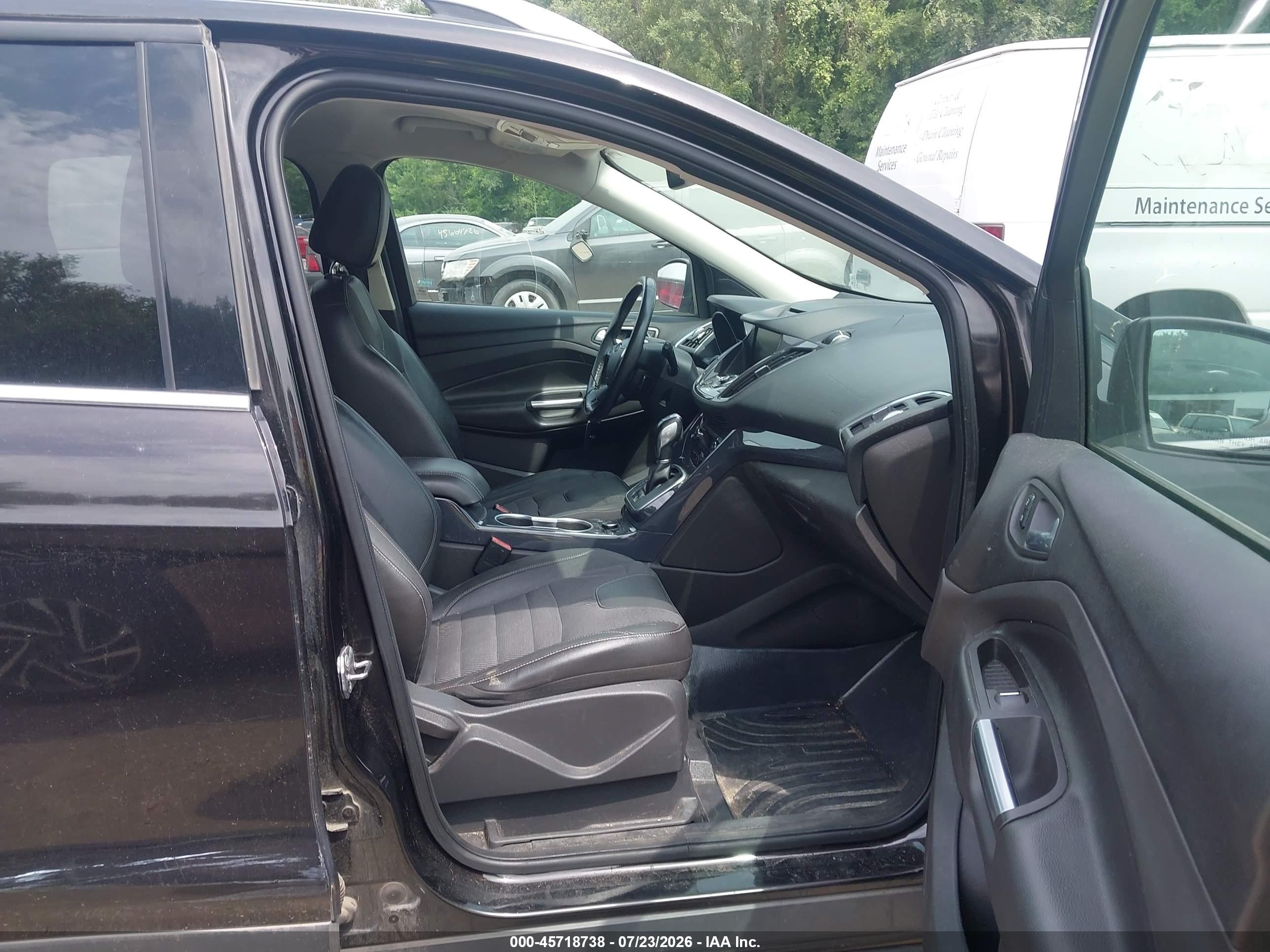 2013 Ford Escape Titanium Black vin: 1FMCU0J93DUA56667