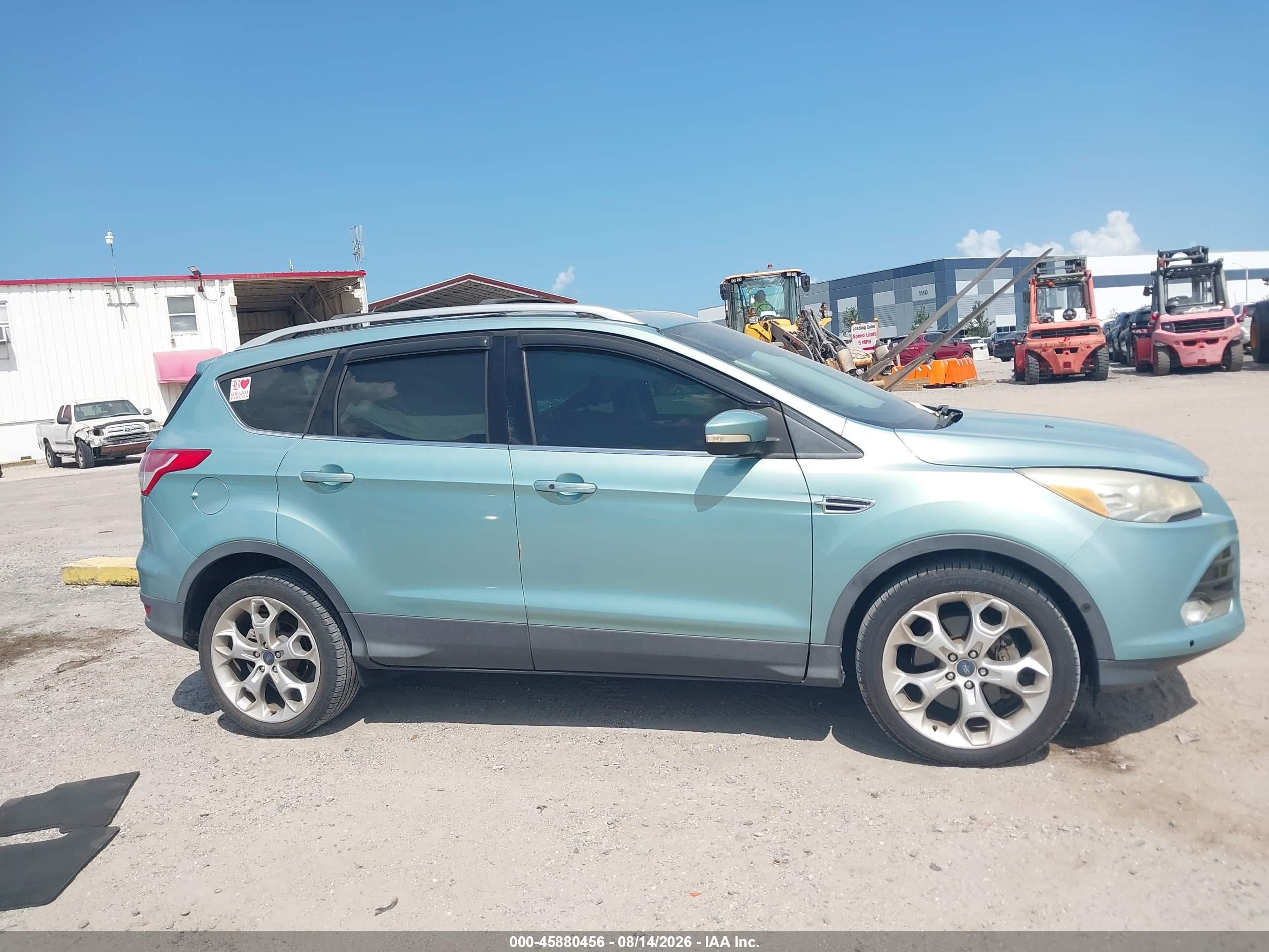 2013 Ford Escape Titanium Green vin: 1FMCU0J93DUC09144
