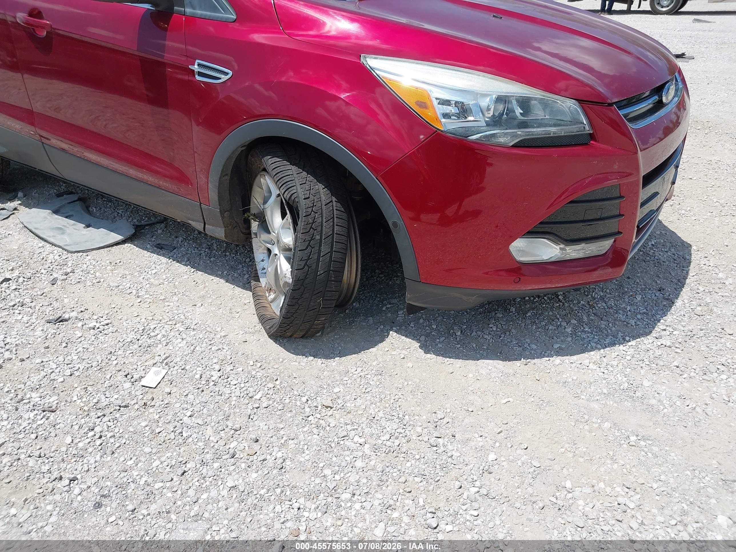 2013 Ford Escape Titanium Красный vin: 1FMCU0J93DUC23934