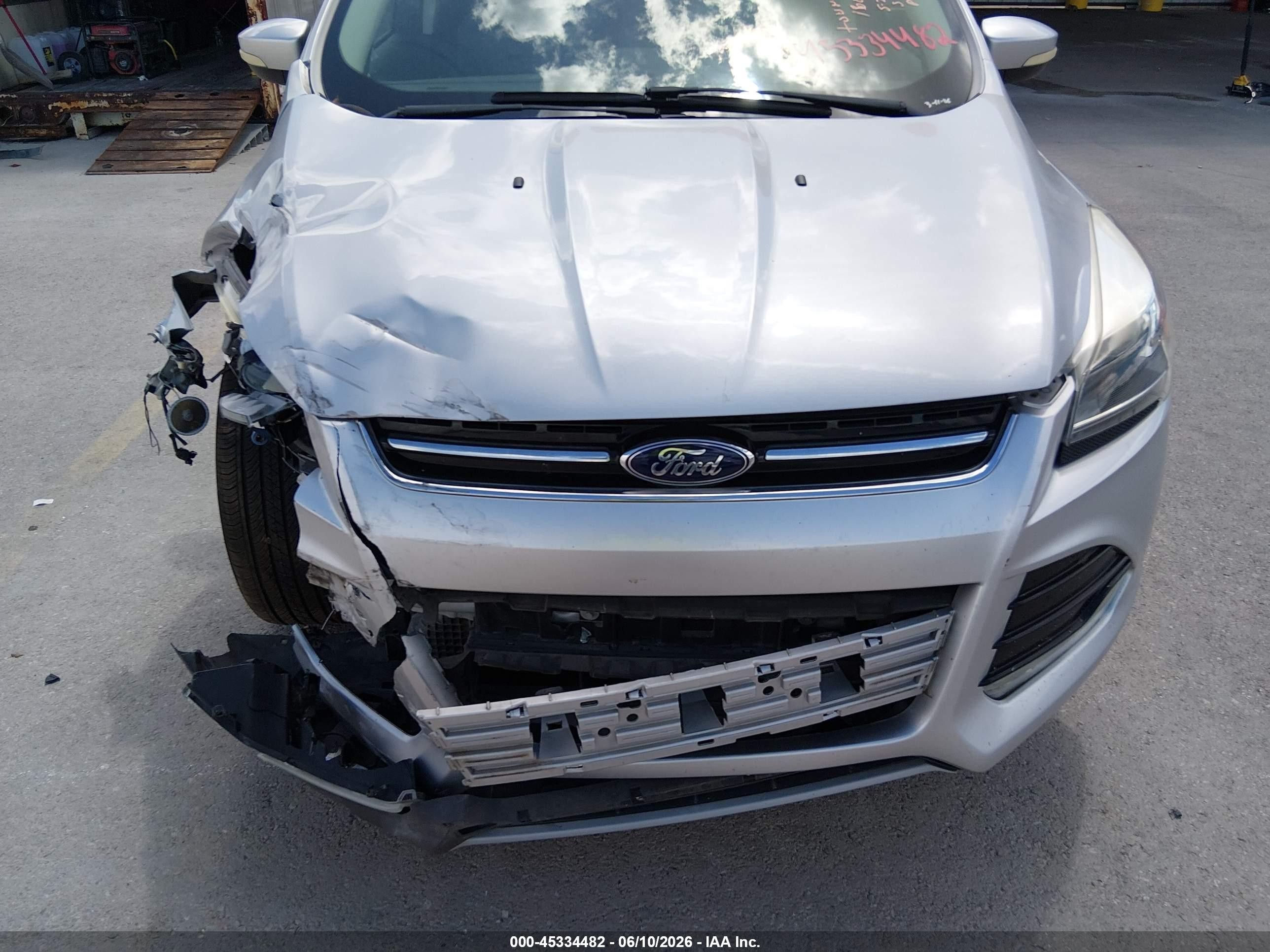 2013 Ford Escape Titanium Silver vin: 1FMCU0J93DUD15495
