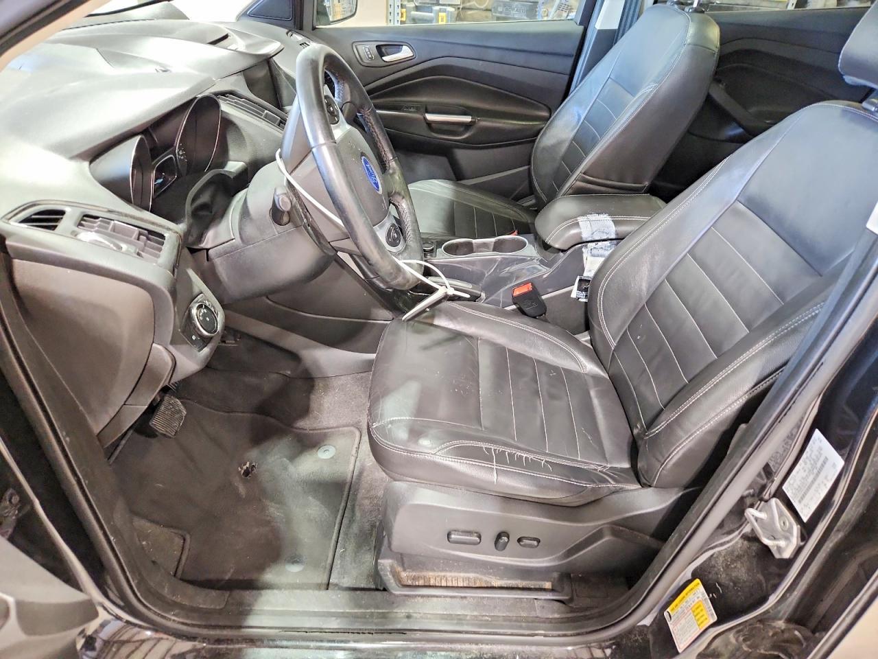 2014 Ford Escape Titanium Черный vin: 1FMCU0J93EUB38013