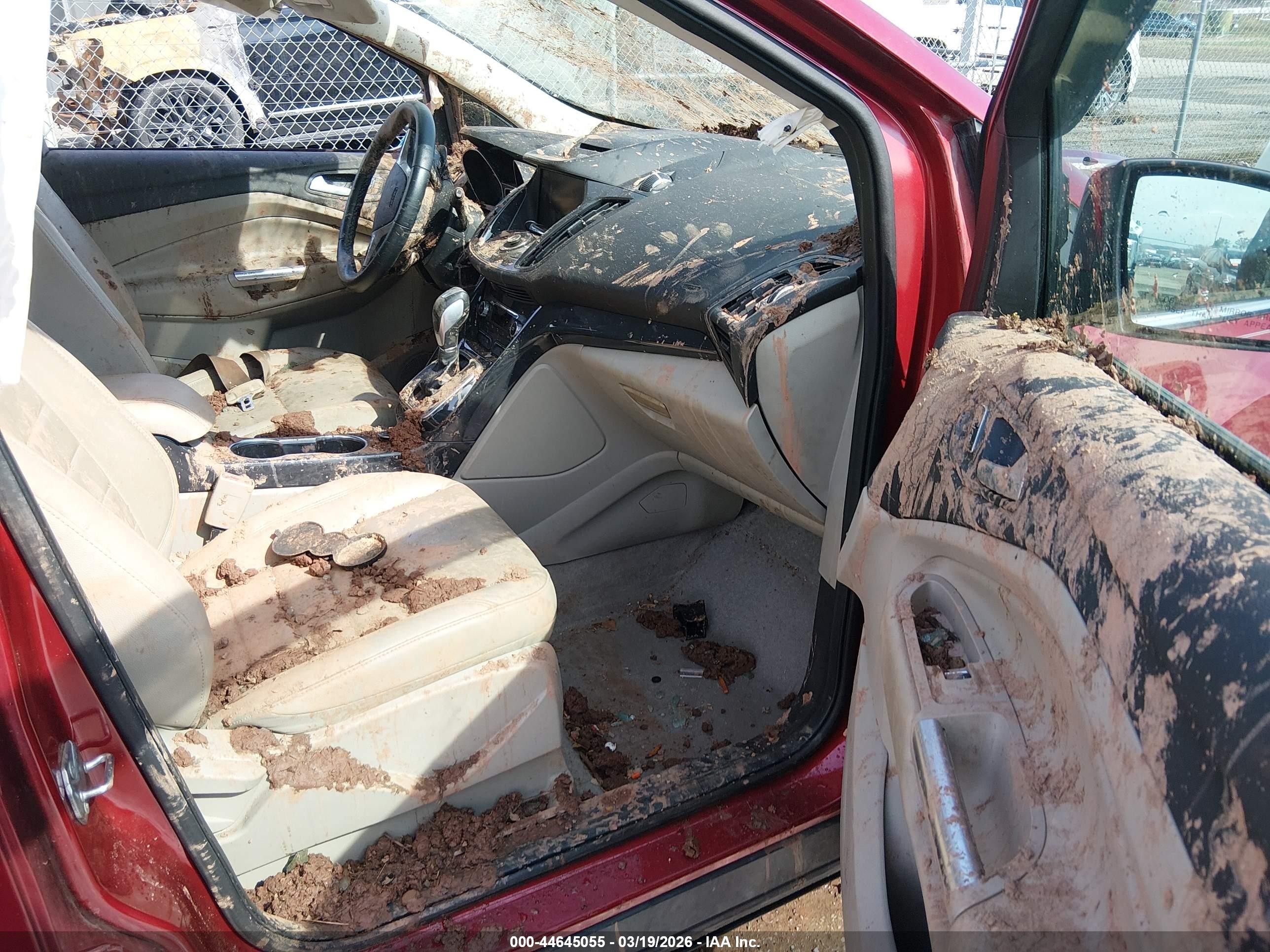 2014 Ford Escape Titanium Maroon vin: 1FMCU0J93EUB76017