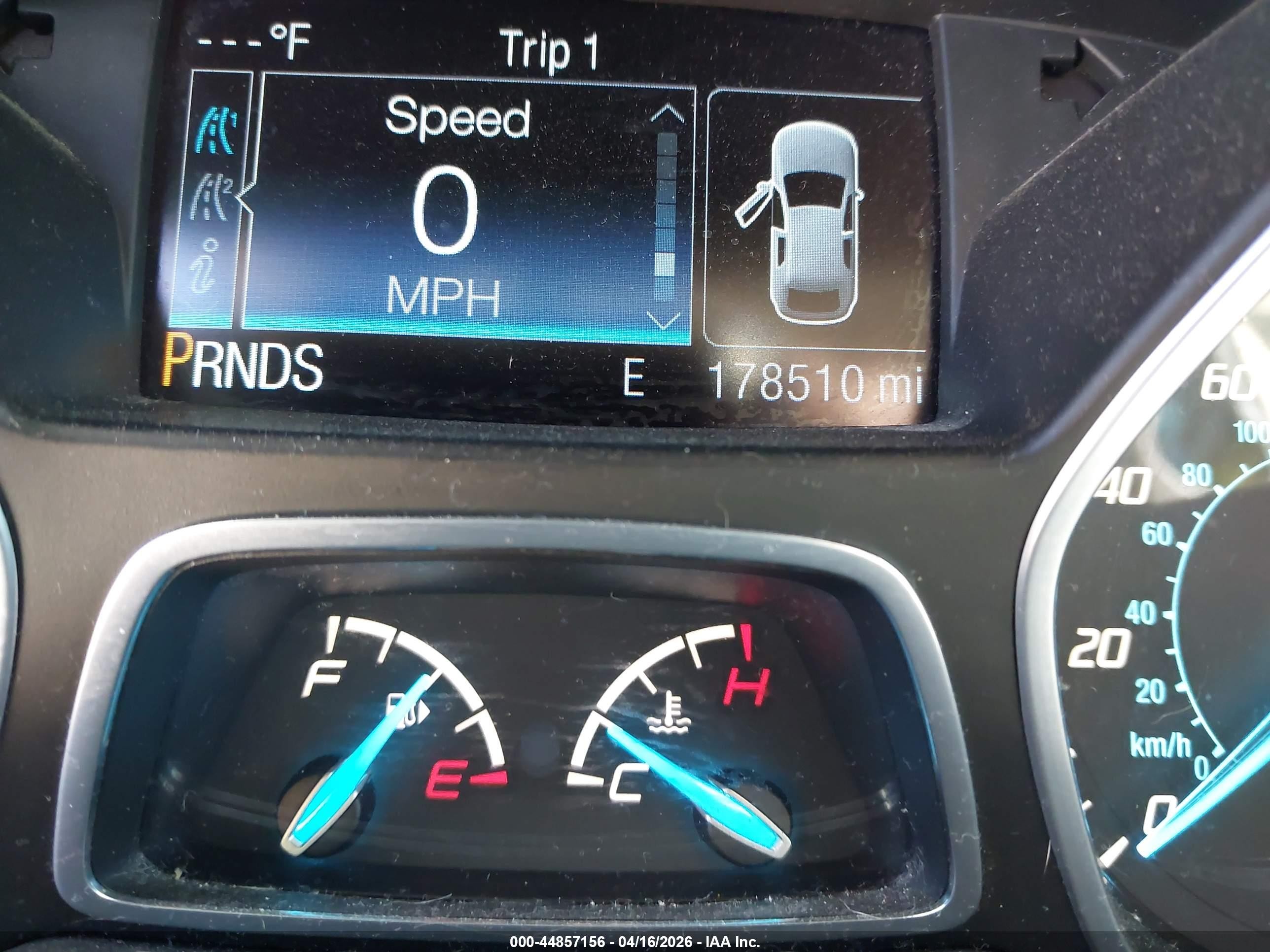 2014 Ford Escape Titanium White vin: 1FMCU0J93EUC20632