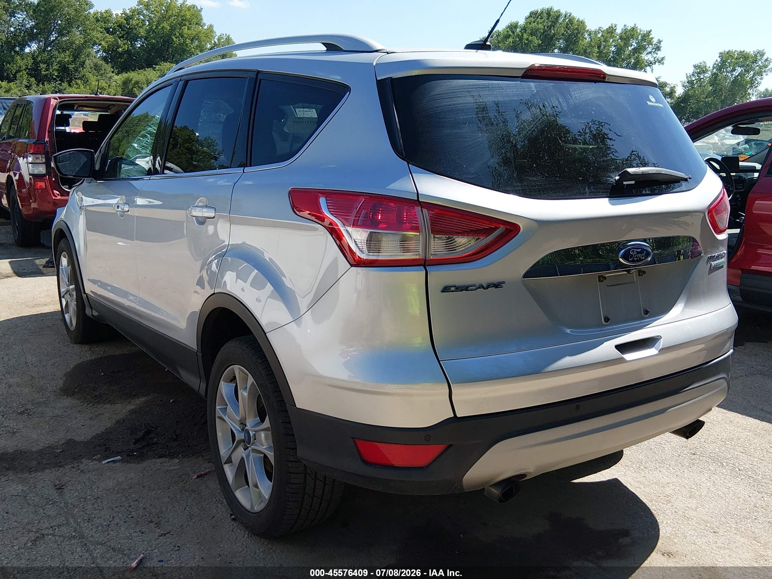 2014 Ford Escape Titanium Silver vin: 1FMCU0J93EUE37923