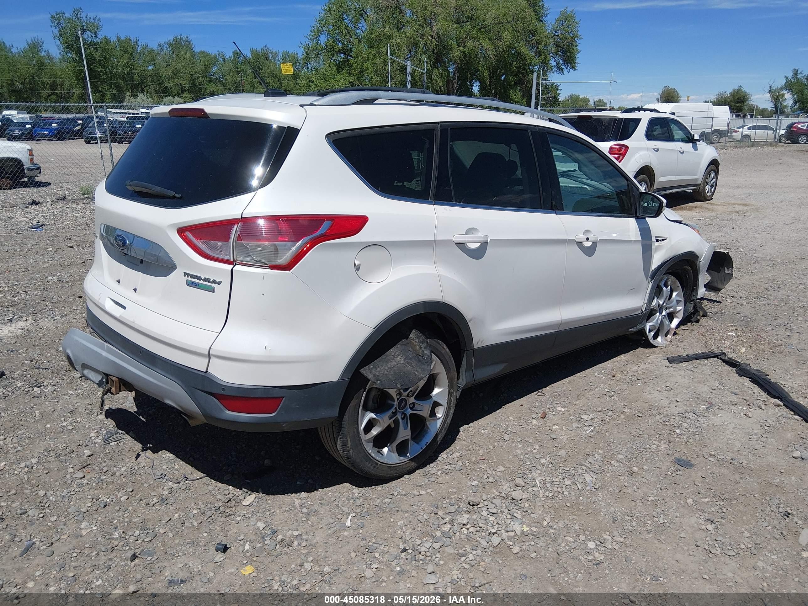 2015 Ford Escape Titanium Белый vin: 1FMCU0J93FUA63170