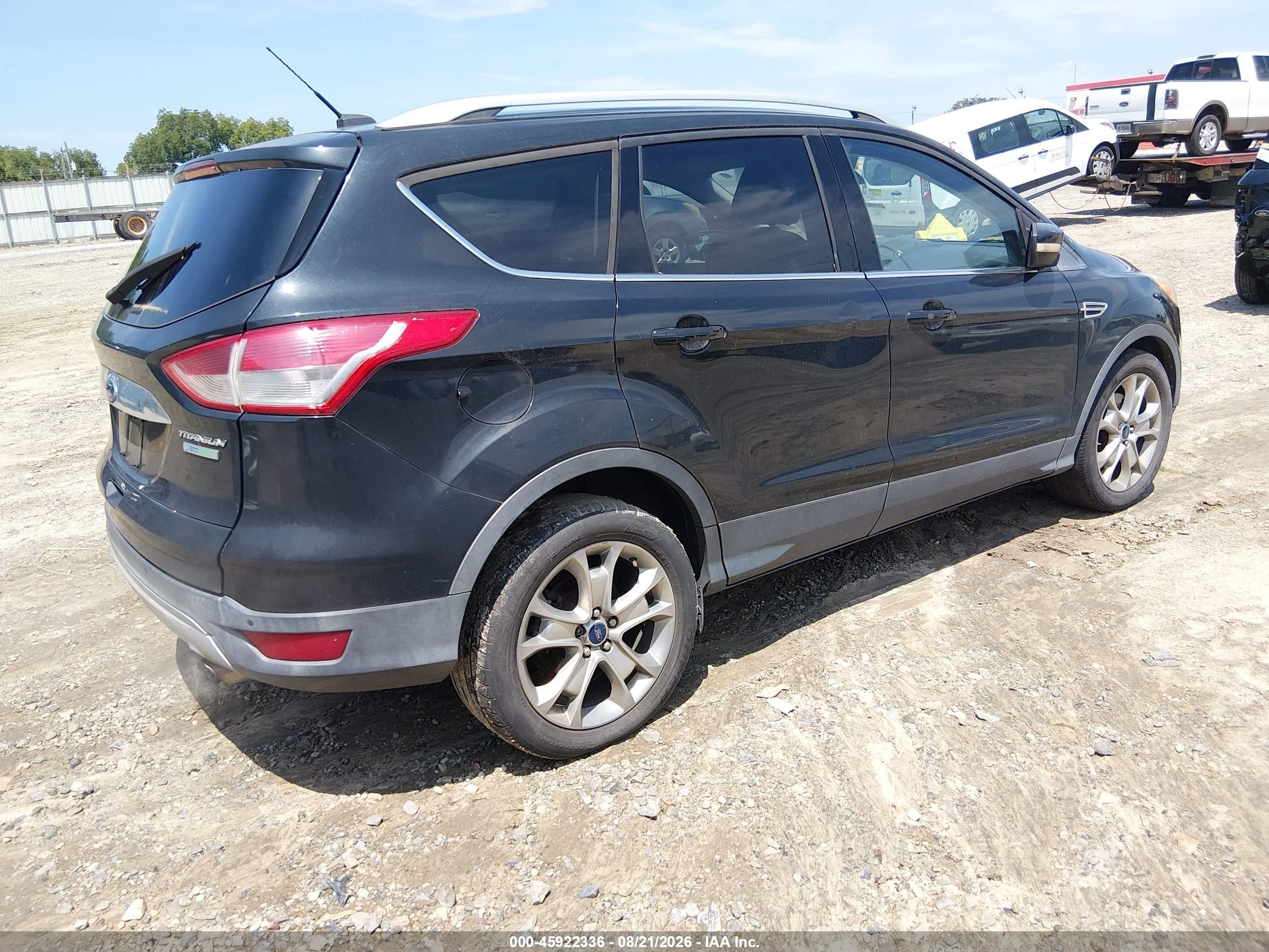 2015 Ford Escape Titanium Черный vin: 1FMCU0J93FUA68661