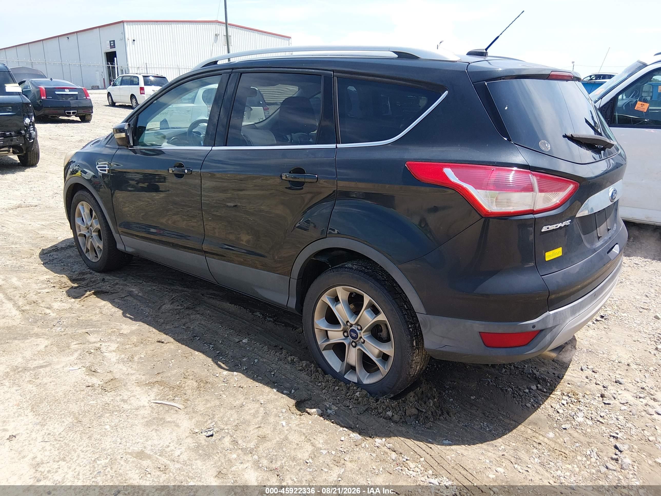 2015 Ford Escape Titanium Черный vin: 1FMCU0J93FUA68661
