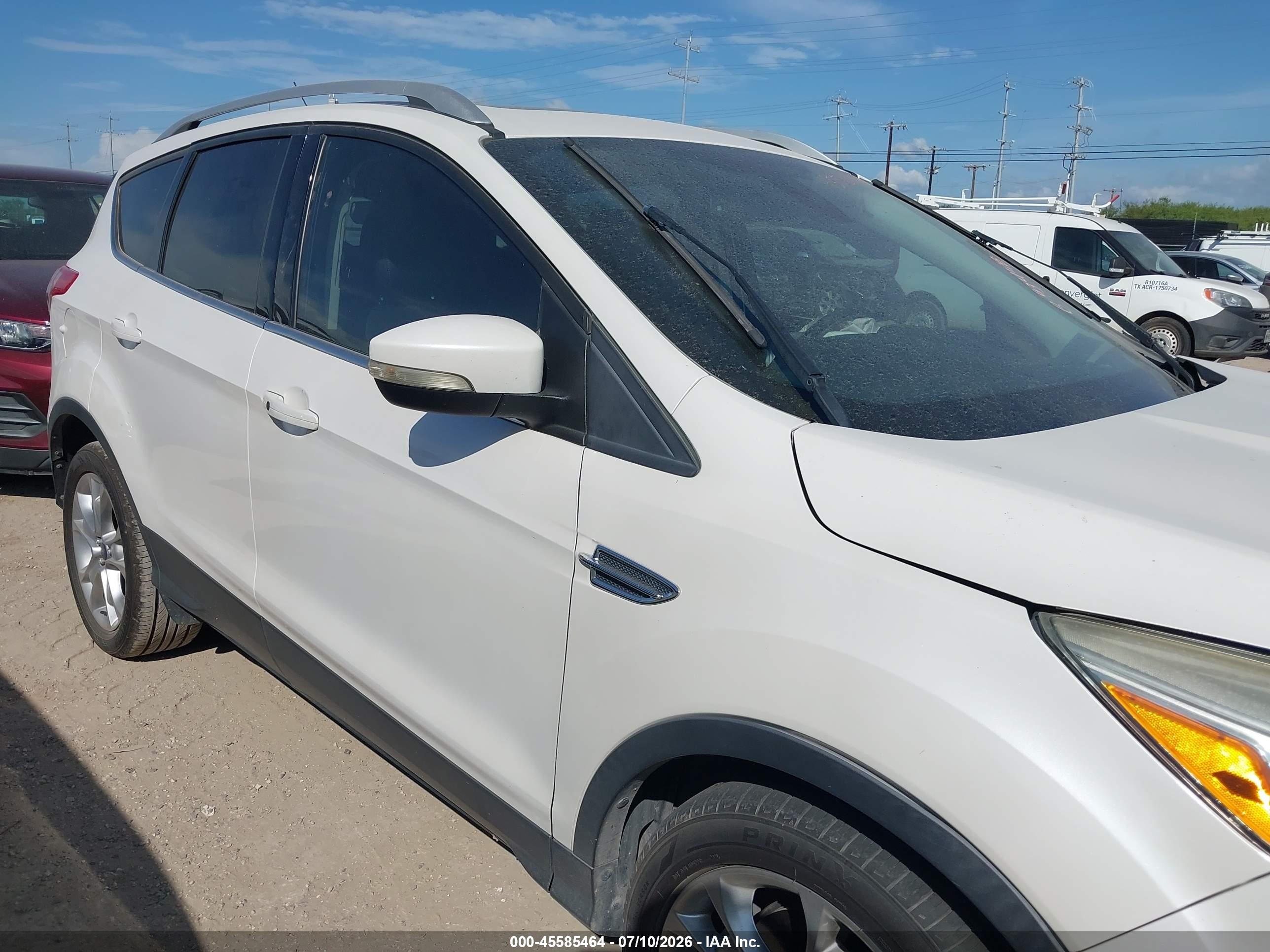 2015 Ford Escape Titanium White vin: 1FMCU0J93FUB93448