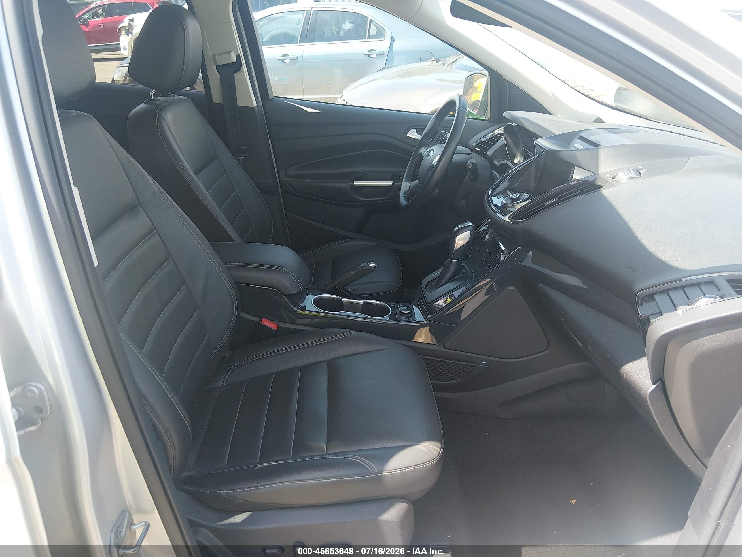 2015 Ford Escape Titanium Silver vin: 1FMCU0J93FUC76457
