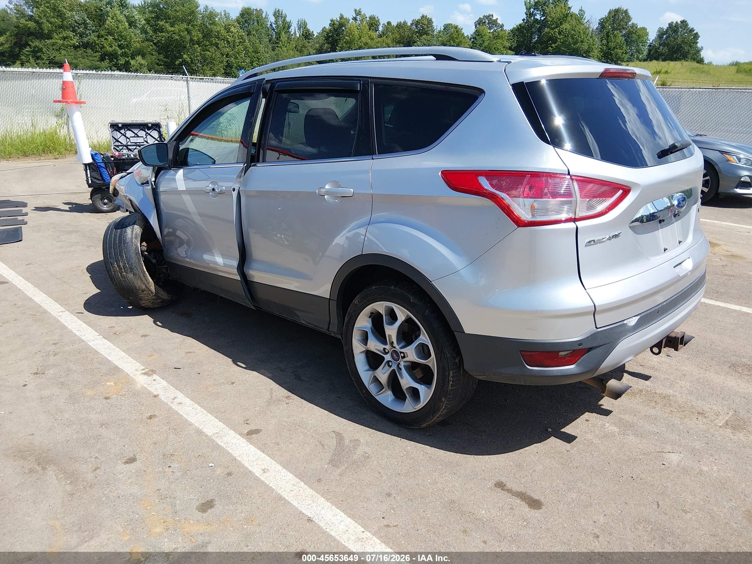 2015 Ford Escape Titanium Silver vin: 1FMCU0J93FUC76457