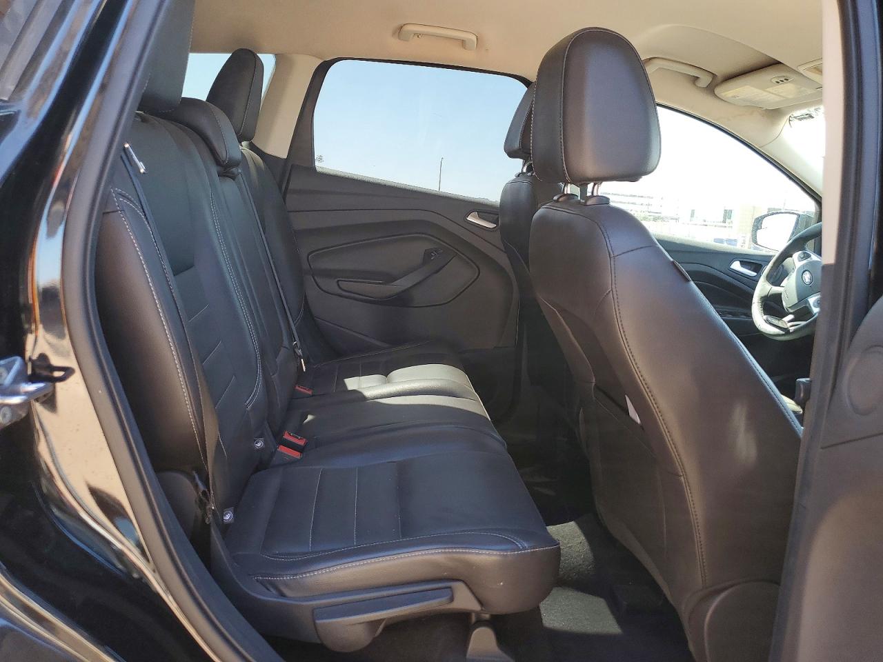 2016 Ford Escape Titanium Black vin: 1FMCU0J93GUC60065