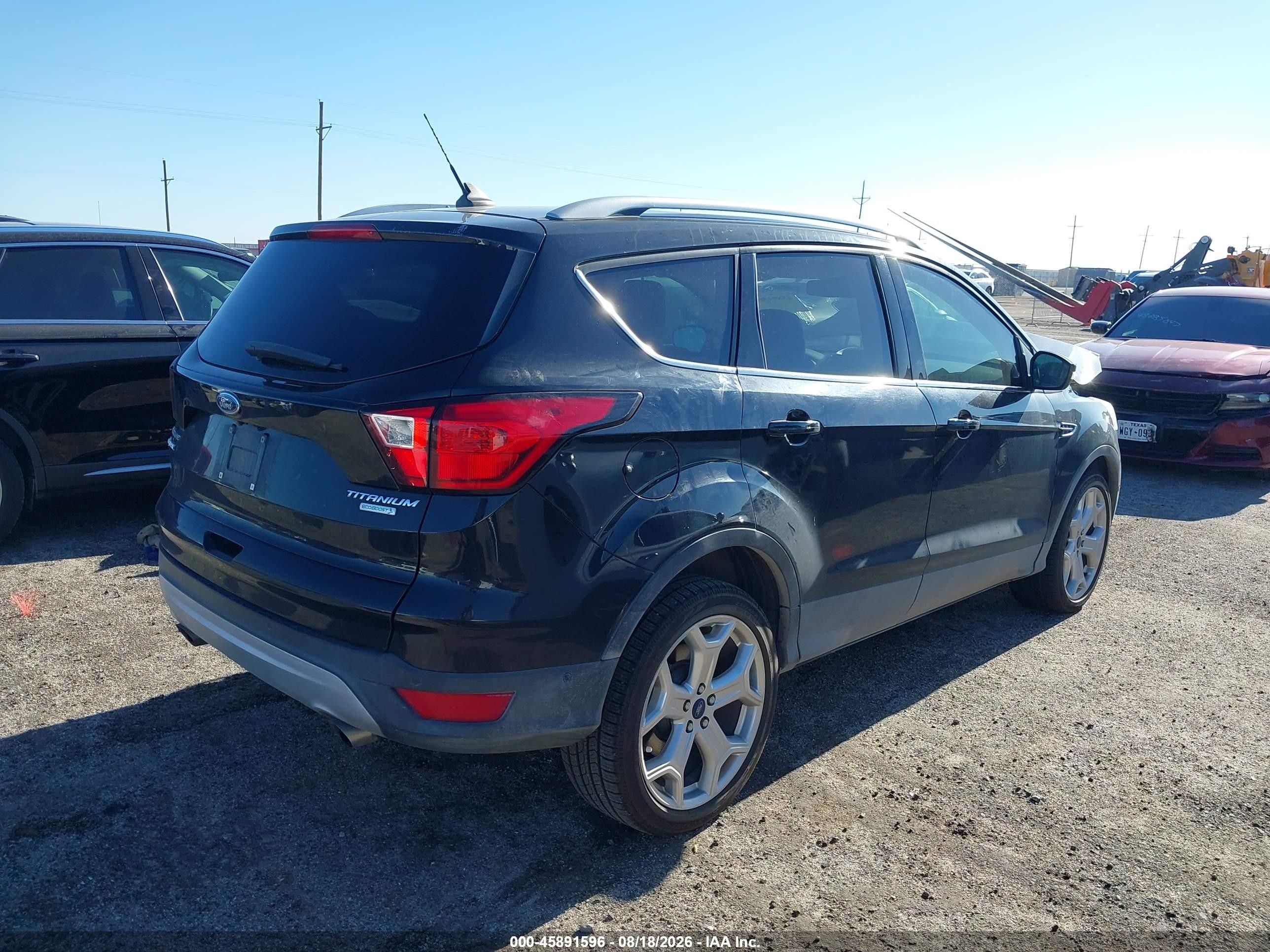 2019 Ford Escape Titanium Black vin: 1FMCU0J93KUC29407