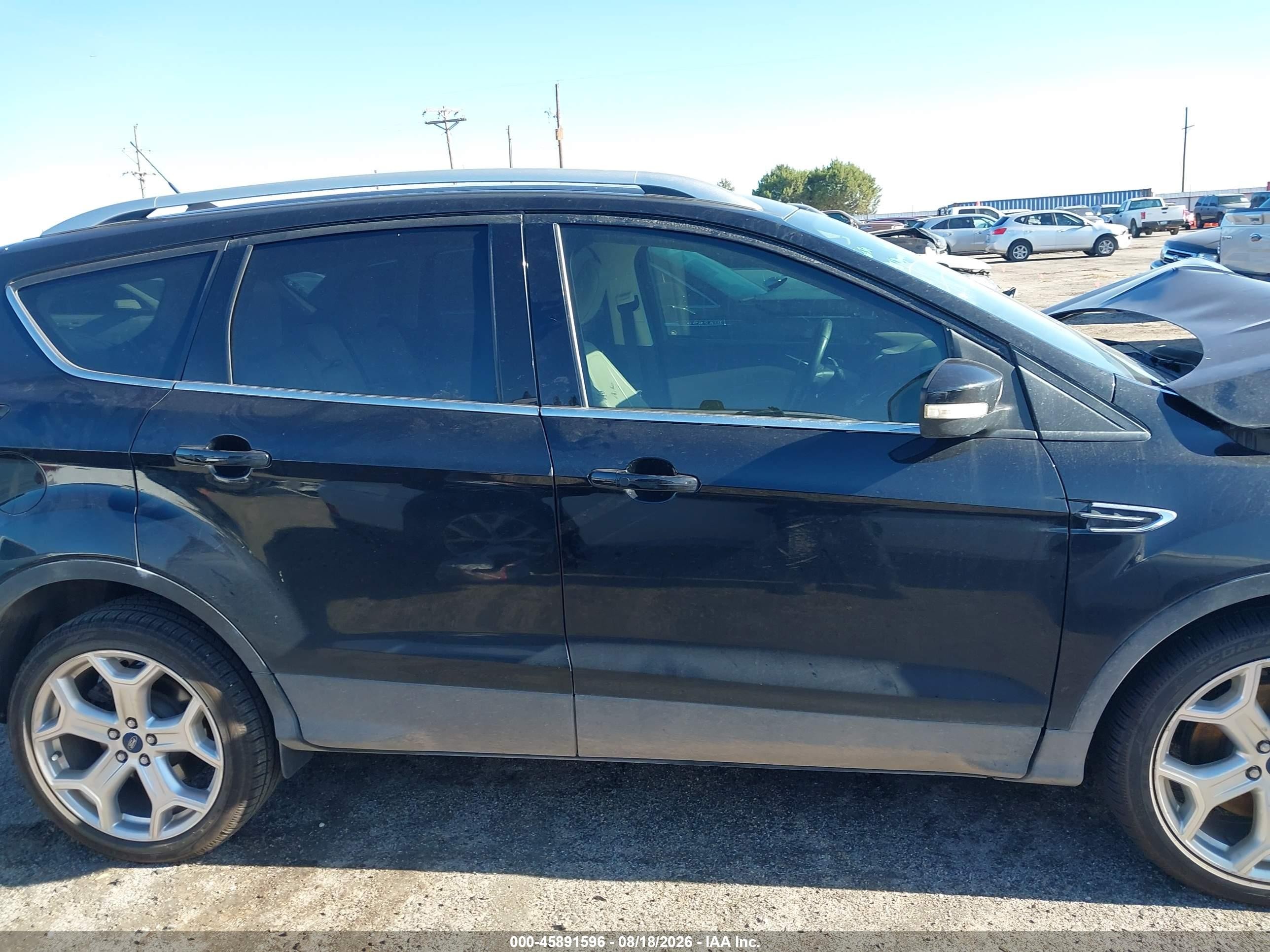 2019 Ford Escape Titanium Black vin: 1FMCU0J93KUC29407