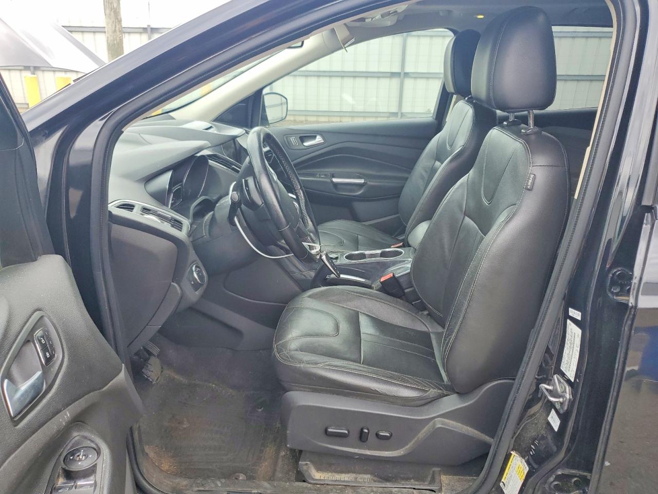 2013 Ford Escape Titanium Черный vin: 1FMCU0J94DUB15046