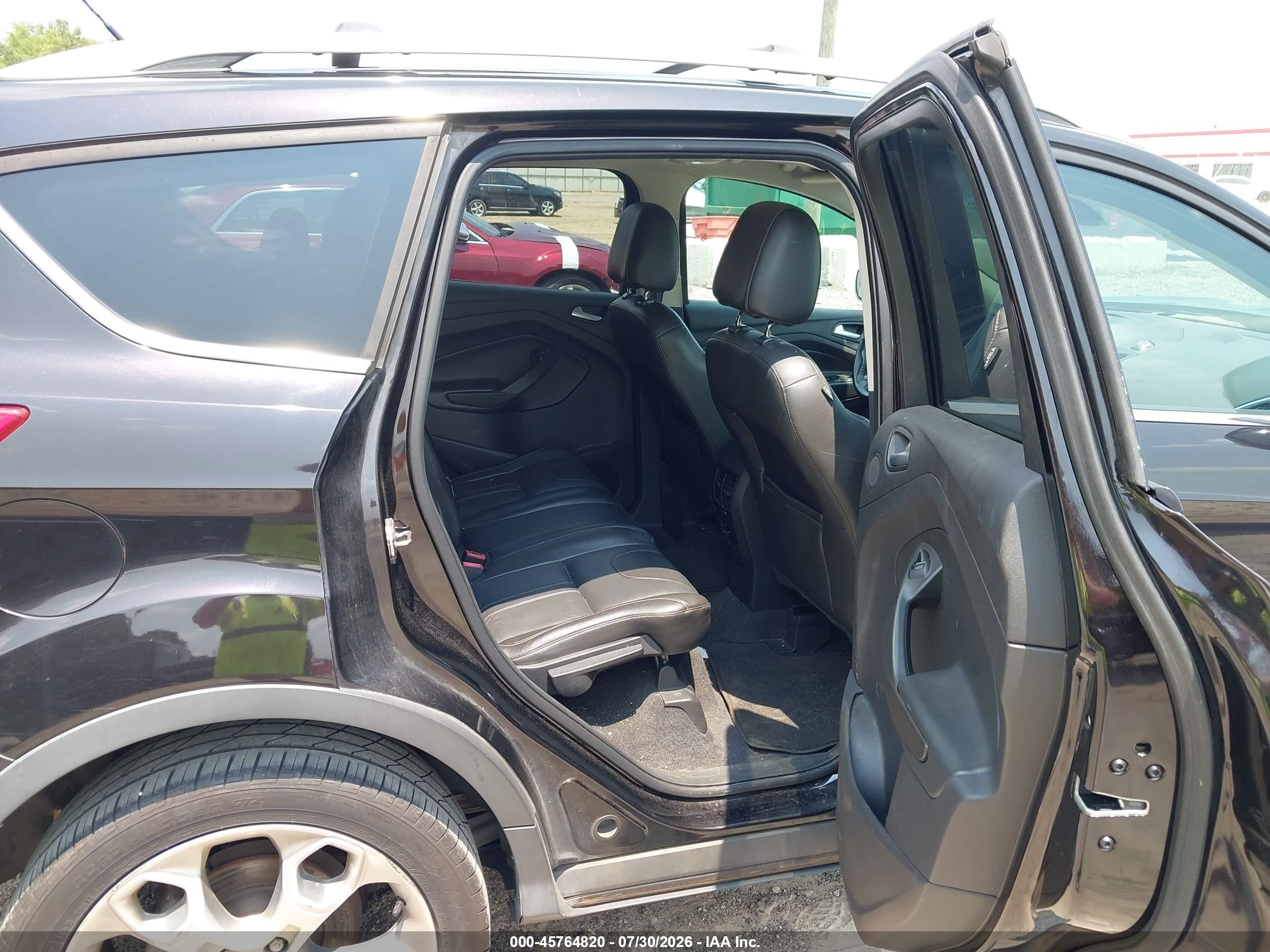 2013 Ford Escape Titanium Purple vin: 1FMCU0J94DUC20055
