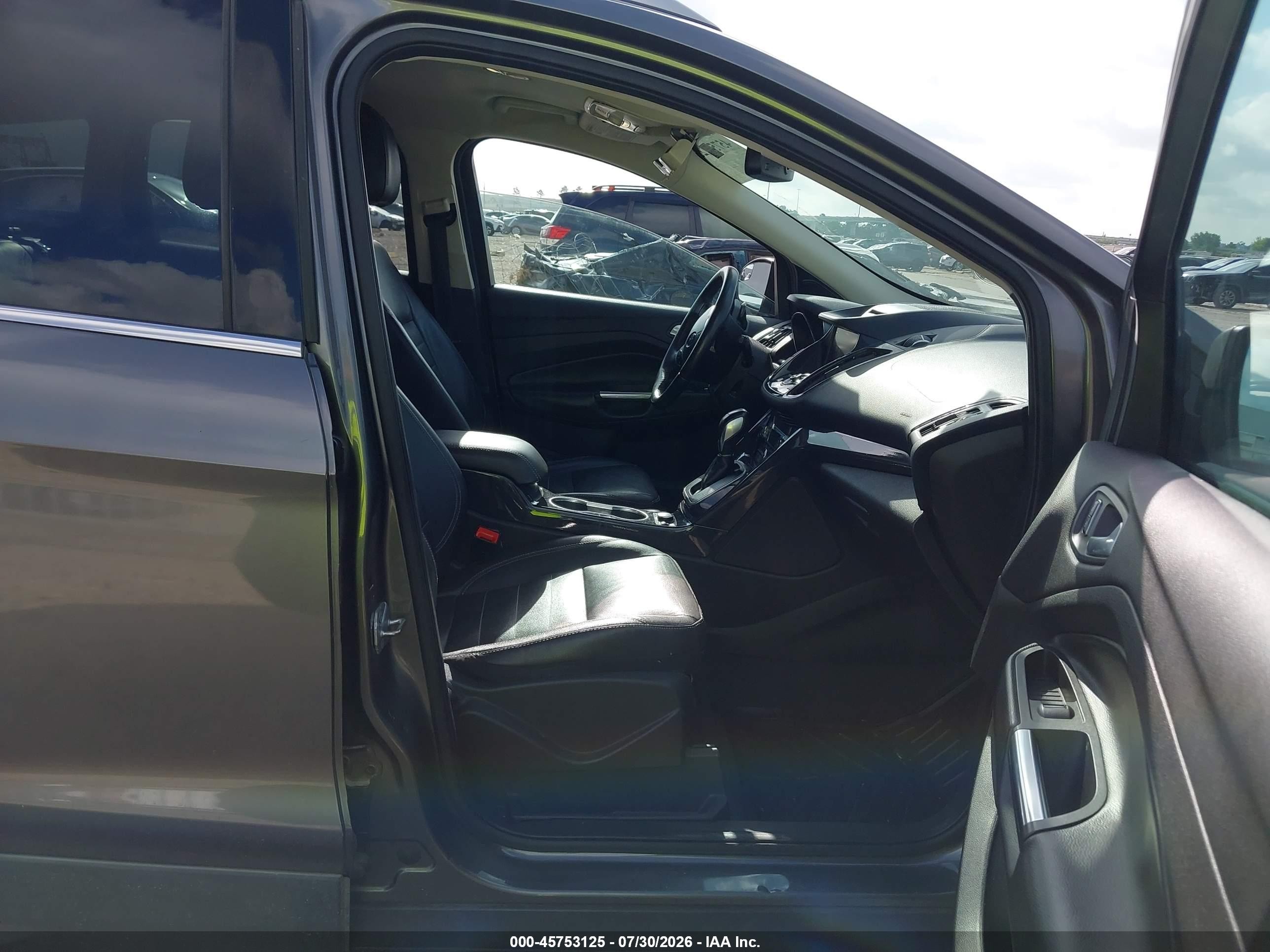 2014 Ford Escape Titanium Gray vin: 1FMCU0J94EUA46604