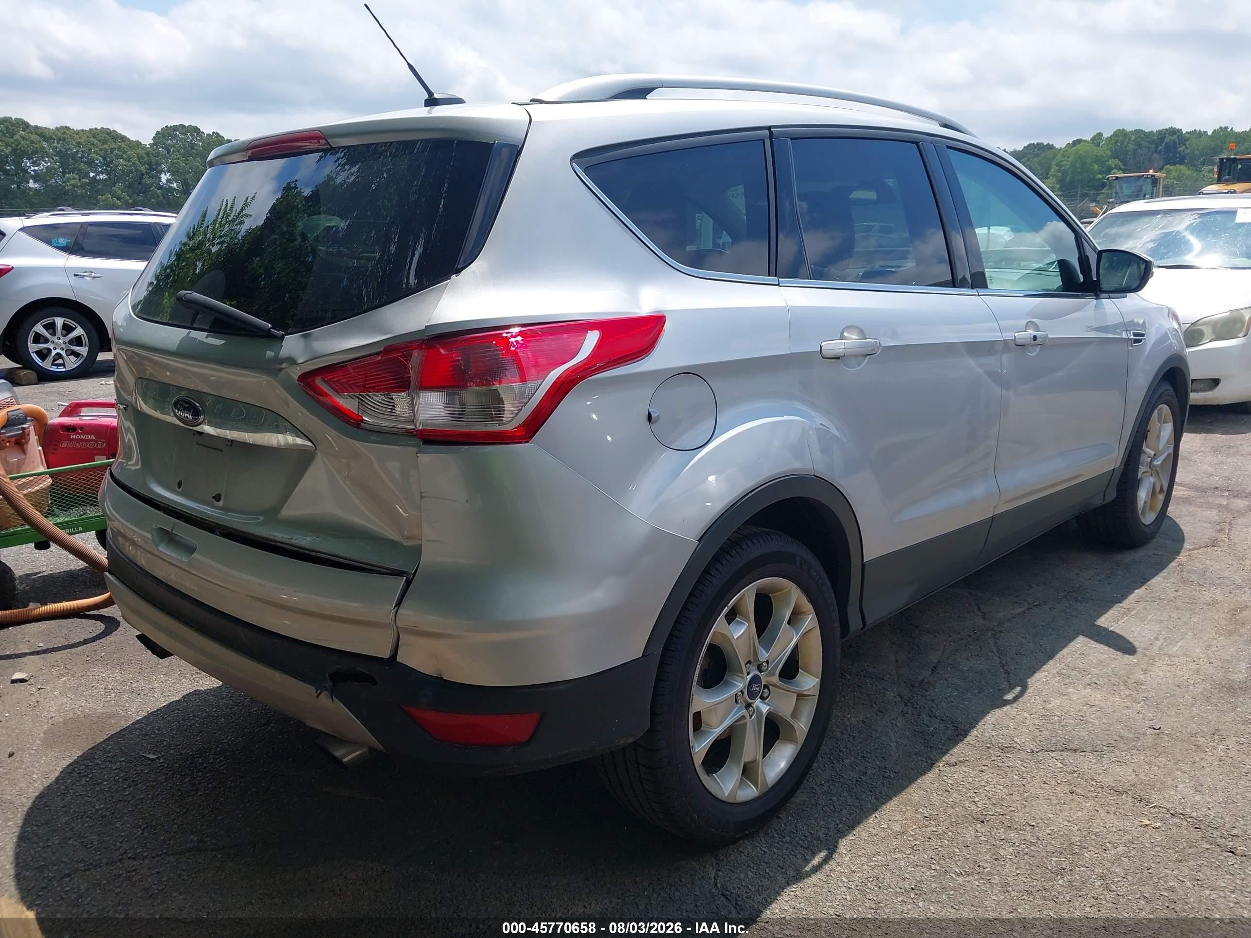 2014 Ford Escape Titanium Серебряный vin: 1FMCU0J94EUB08454