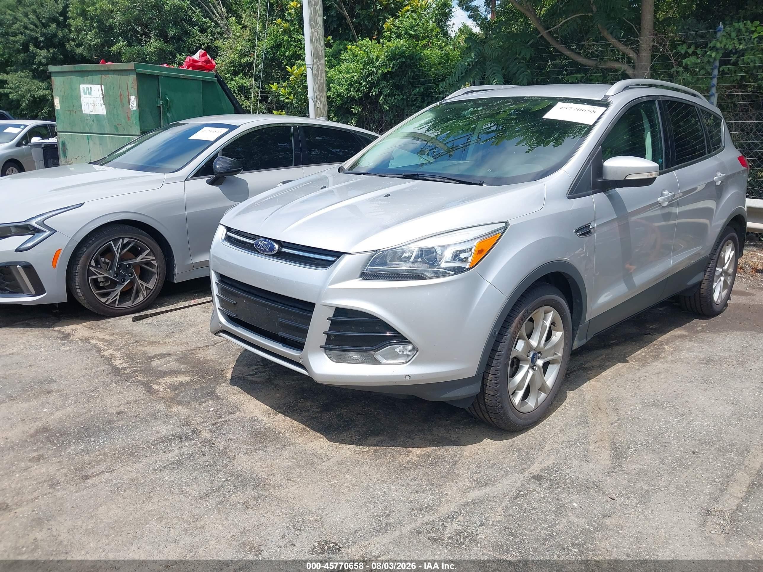 2014 Ford Escape Titanium Серебряный vin: 1FMCU0J94EUB08454