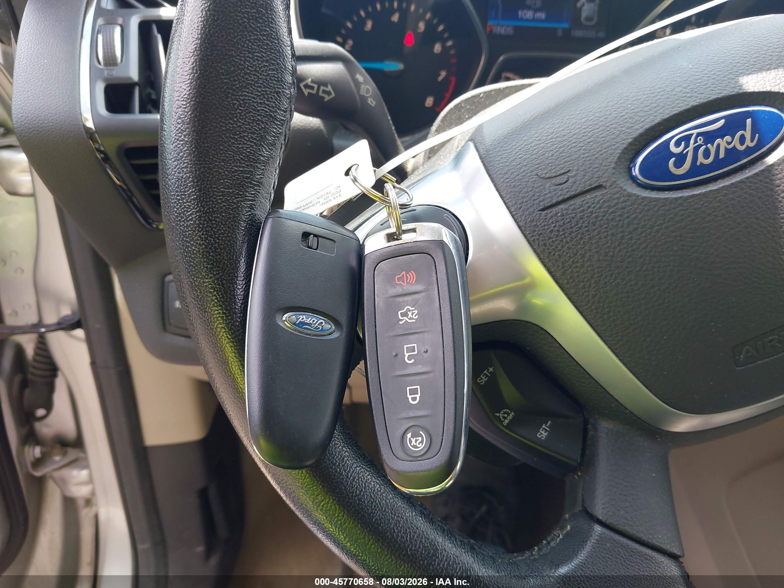 2014 Ford Escape Titanium Серебряный vin: 1FMCU0J94EUB08454