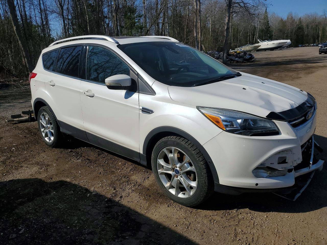 2014 Ford Escape Titanium White vin: 1FMCU0J94EUD03776