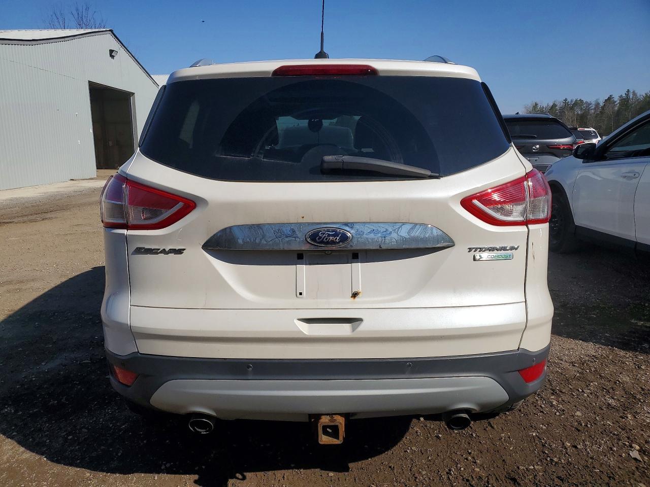 2014 Ford Escape Titanium White vin: 1FMCU0J94EUD03776