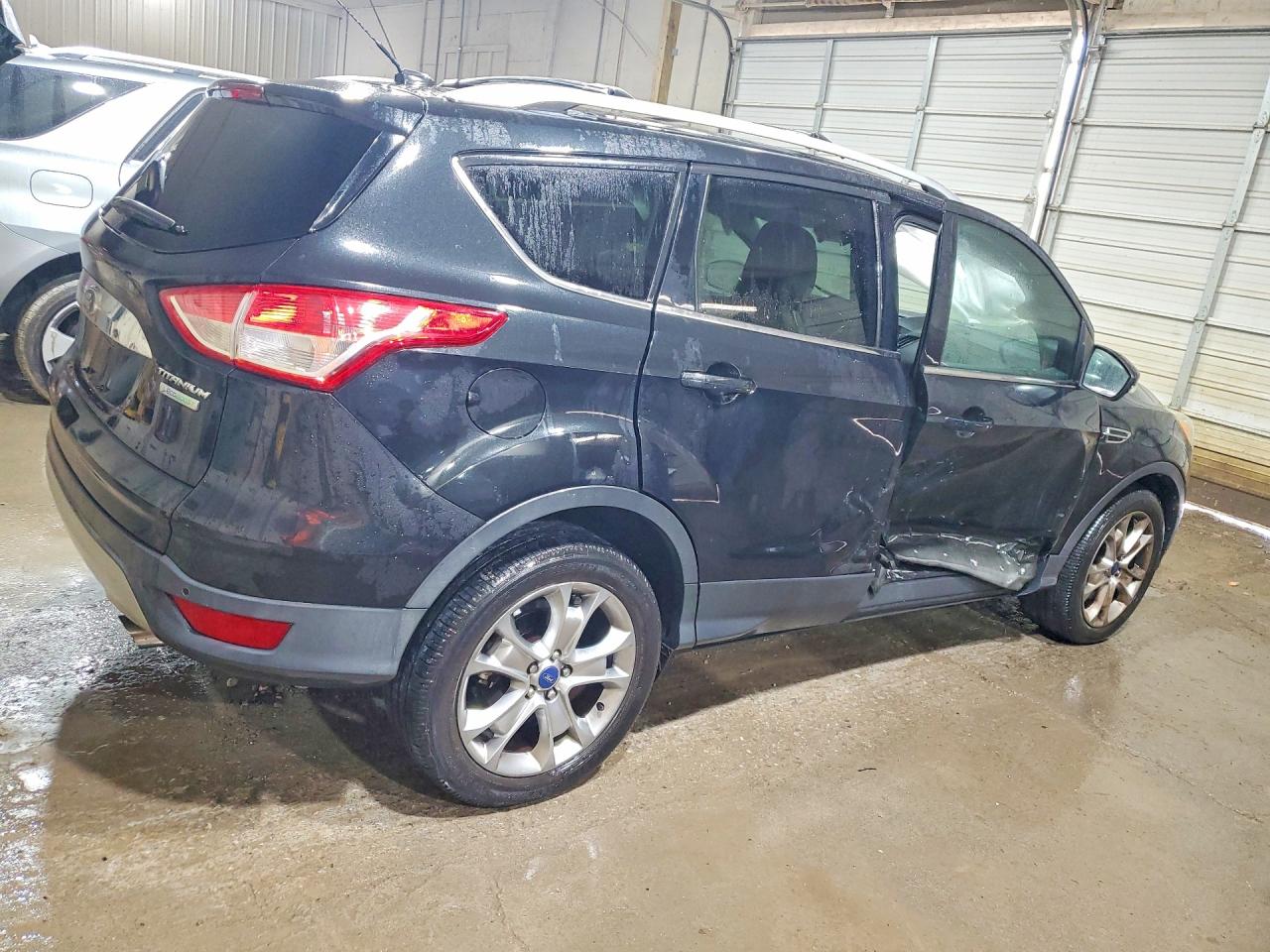 2014 Ford Escape Titanium Black vin: 1FMCU0J94EUE46372