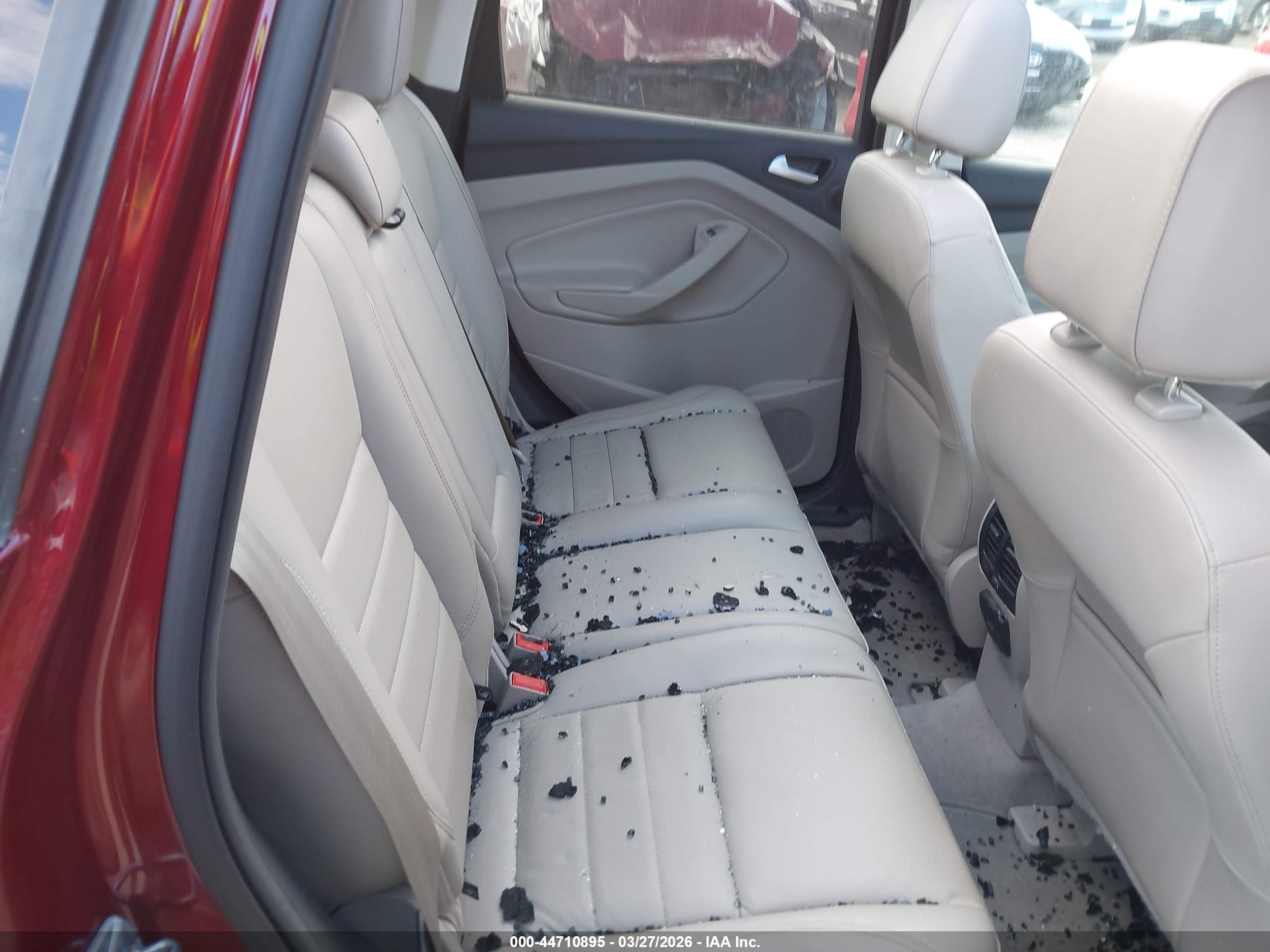 2015 Ford Escape Titanium Maroon vin: 1FMCU0J94FUA40769