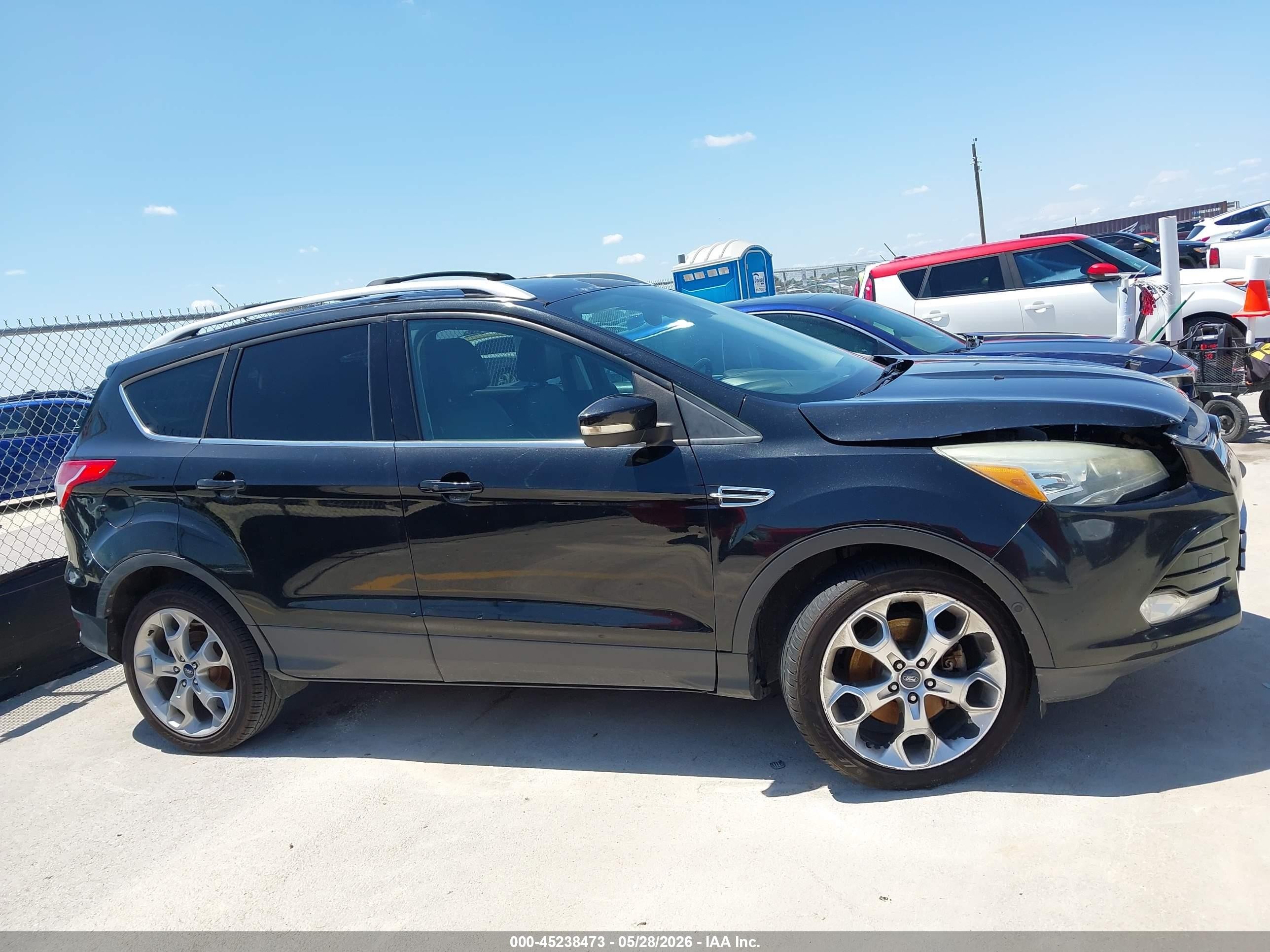 2013 Ford Escape Titanium Black vin: 1FMCU0J95DUB46001