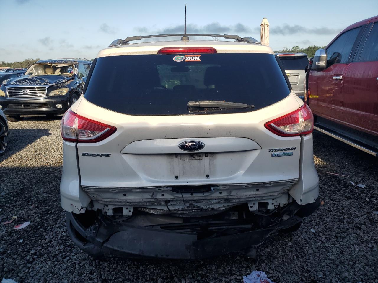2013 Ford Escape Titanium White vin: 1FMCU0J95DUD64679