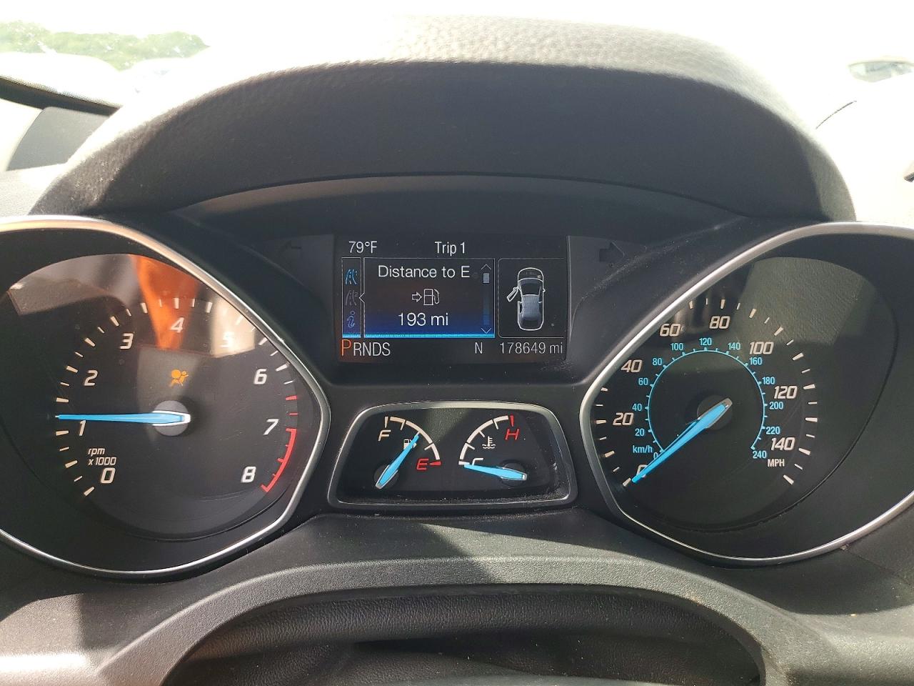 2014 Ford Escape Titanium White vin: 1FMCU0J95EUA99571