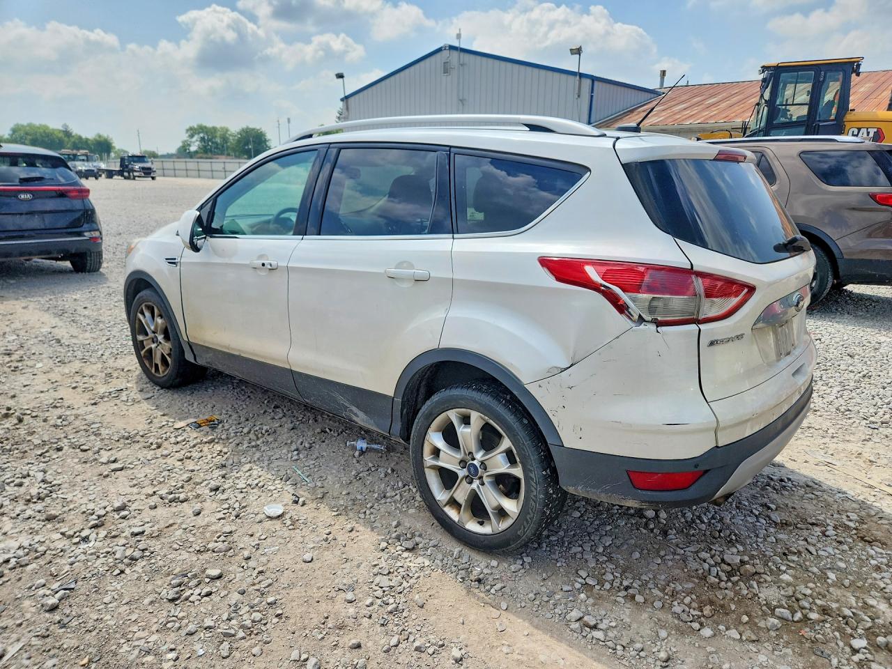 2014 Ford Escape White vin: 1FMCU0J95EUC51476